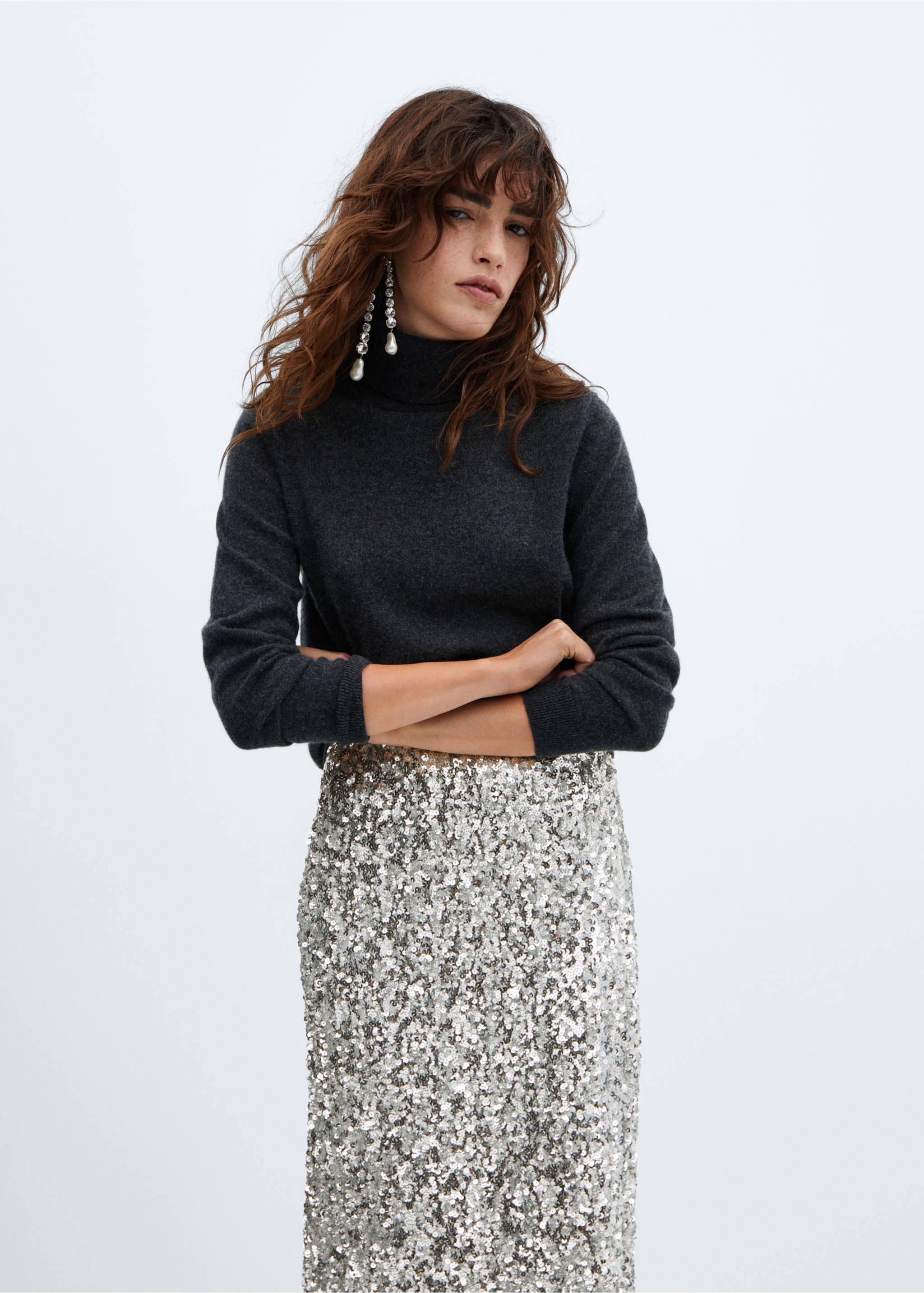 Sequin midi skirt - Details of the article 1, Silver. Ref: 57069104-00.