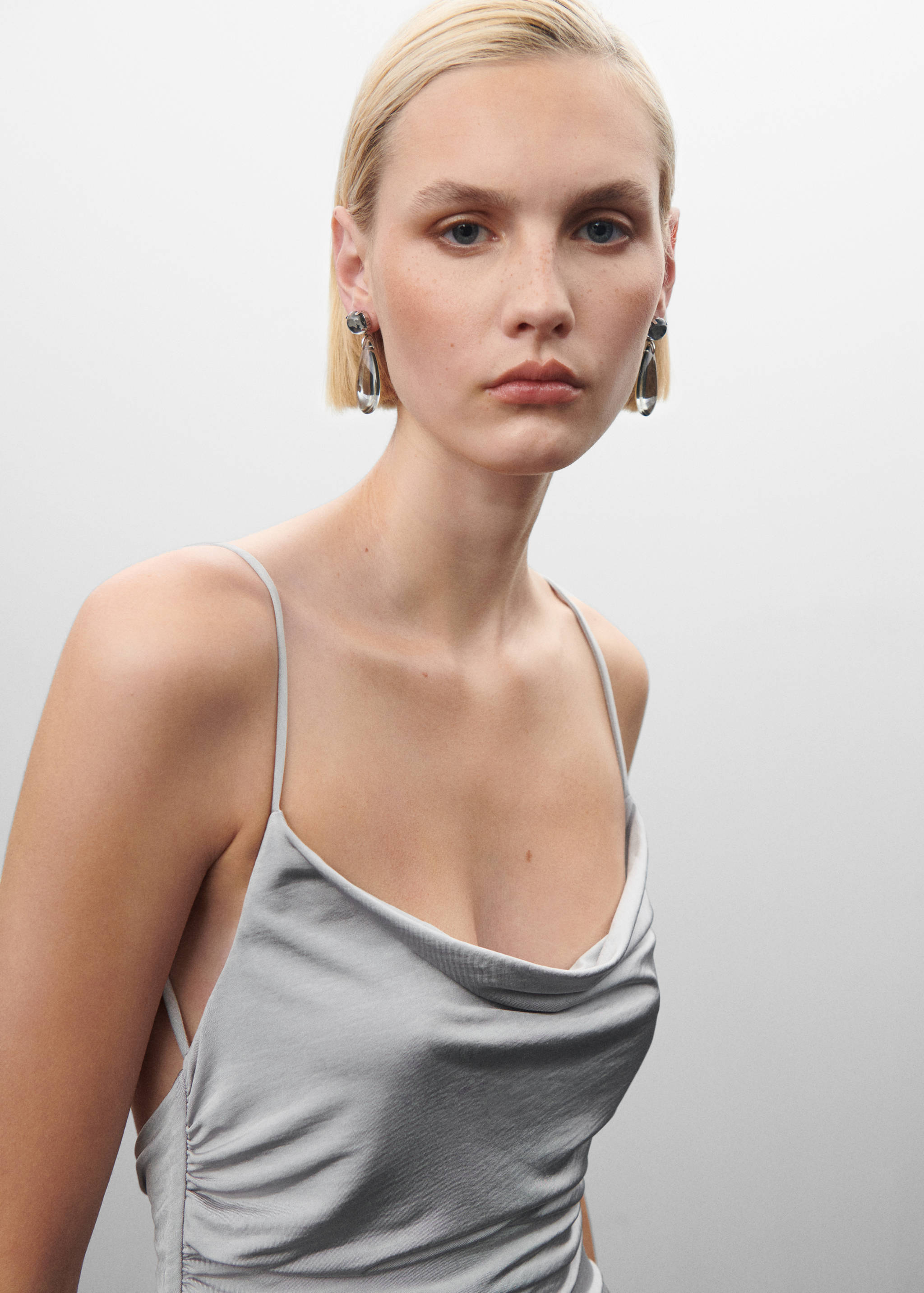 Draped dress with slit - Details of the article 1