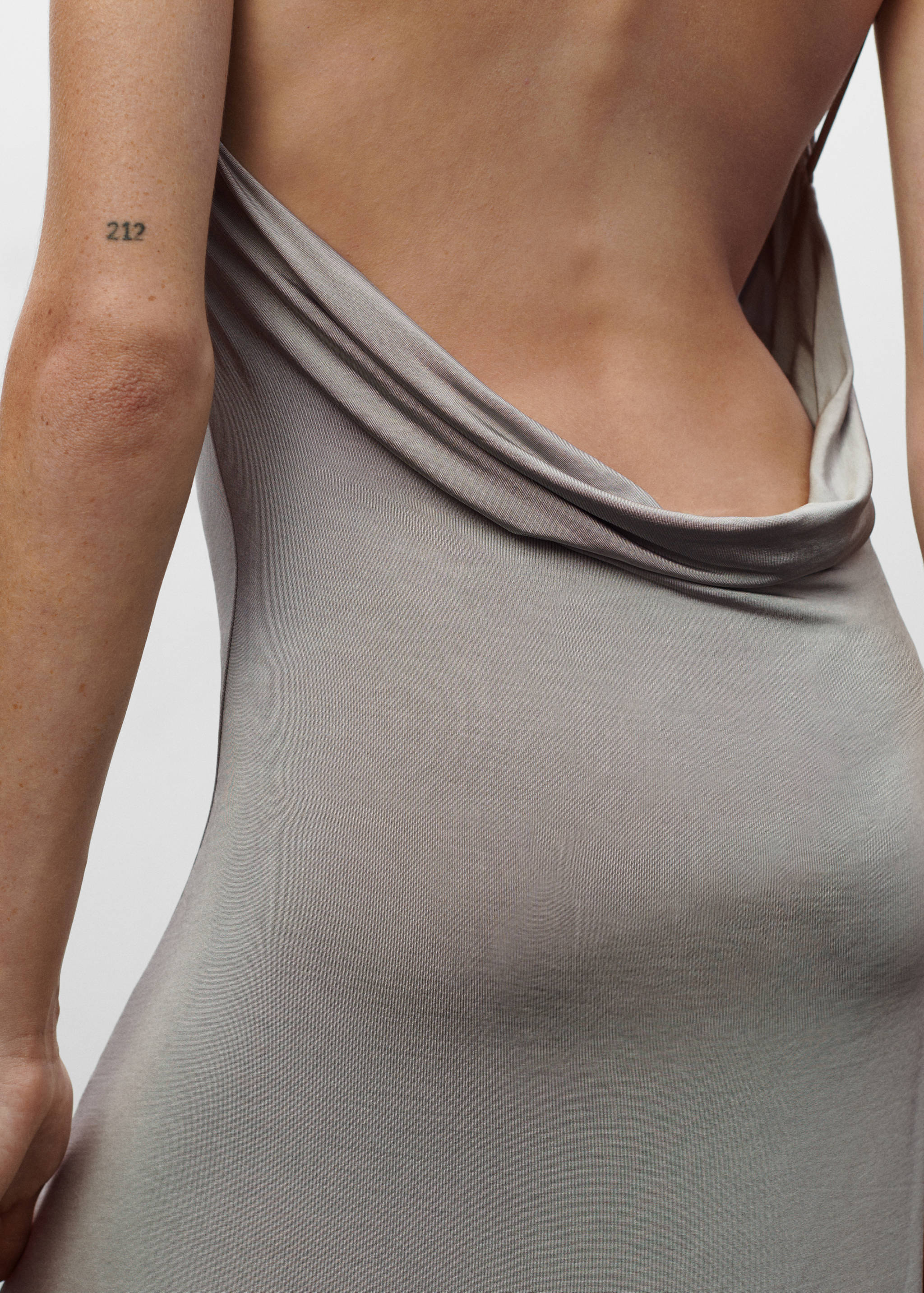 Draped dress with slit - Details of the article 3