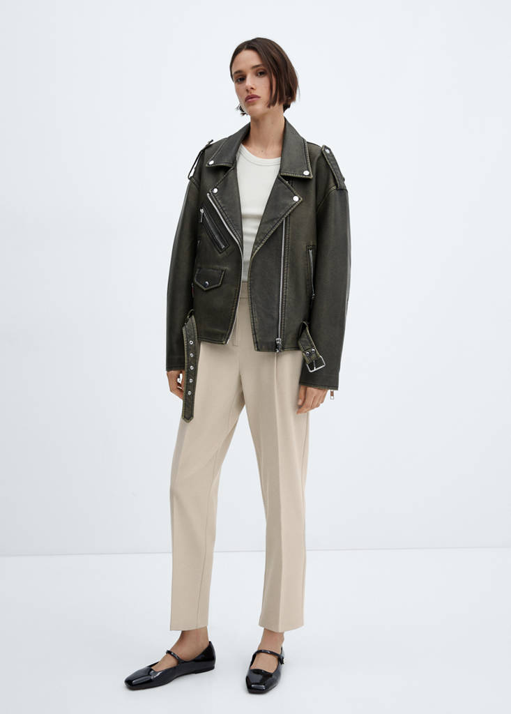 Straight-fit pleated trousers — Beige