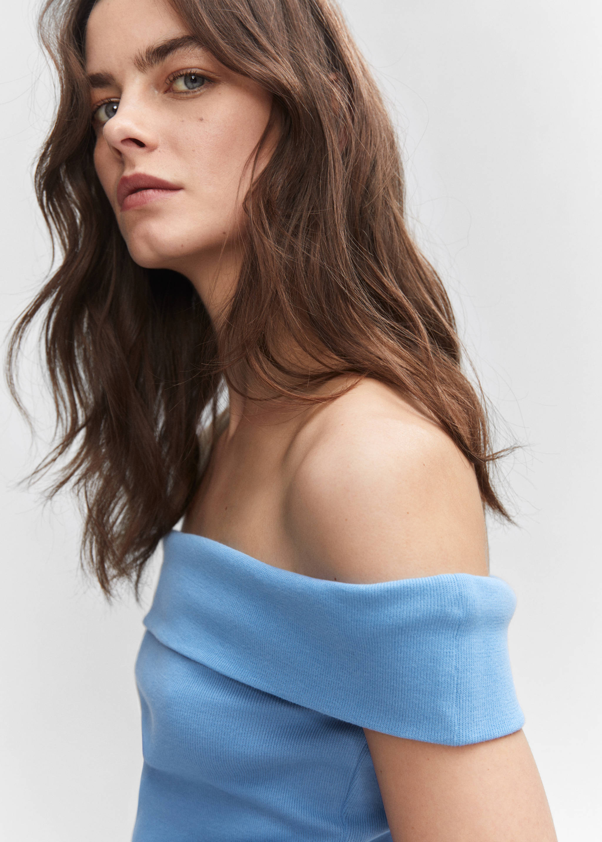 Top épaules dénudées - Détail de l'article 1