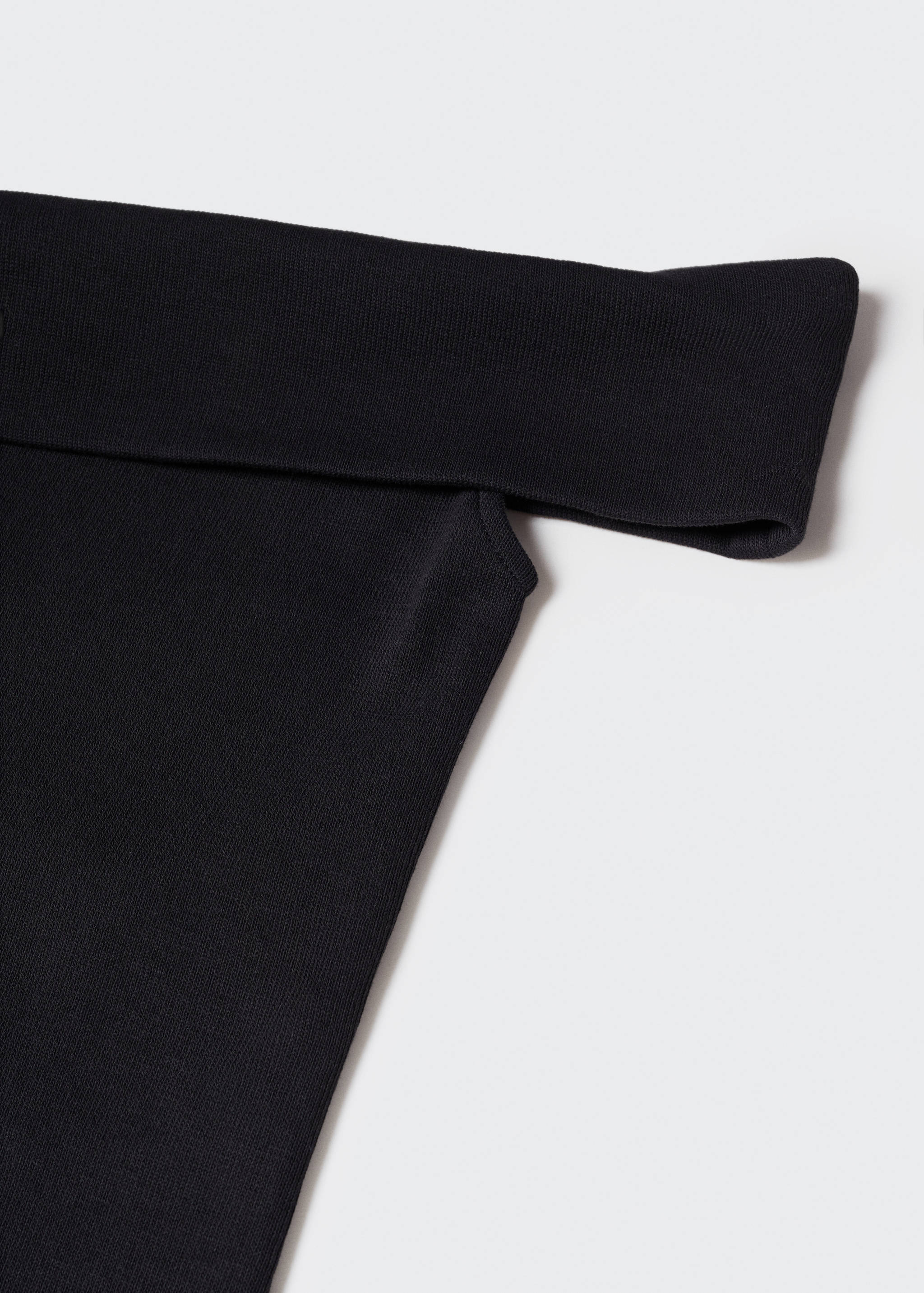 Top épaules dénudées - Détail de l'article 8