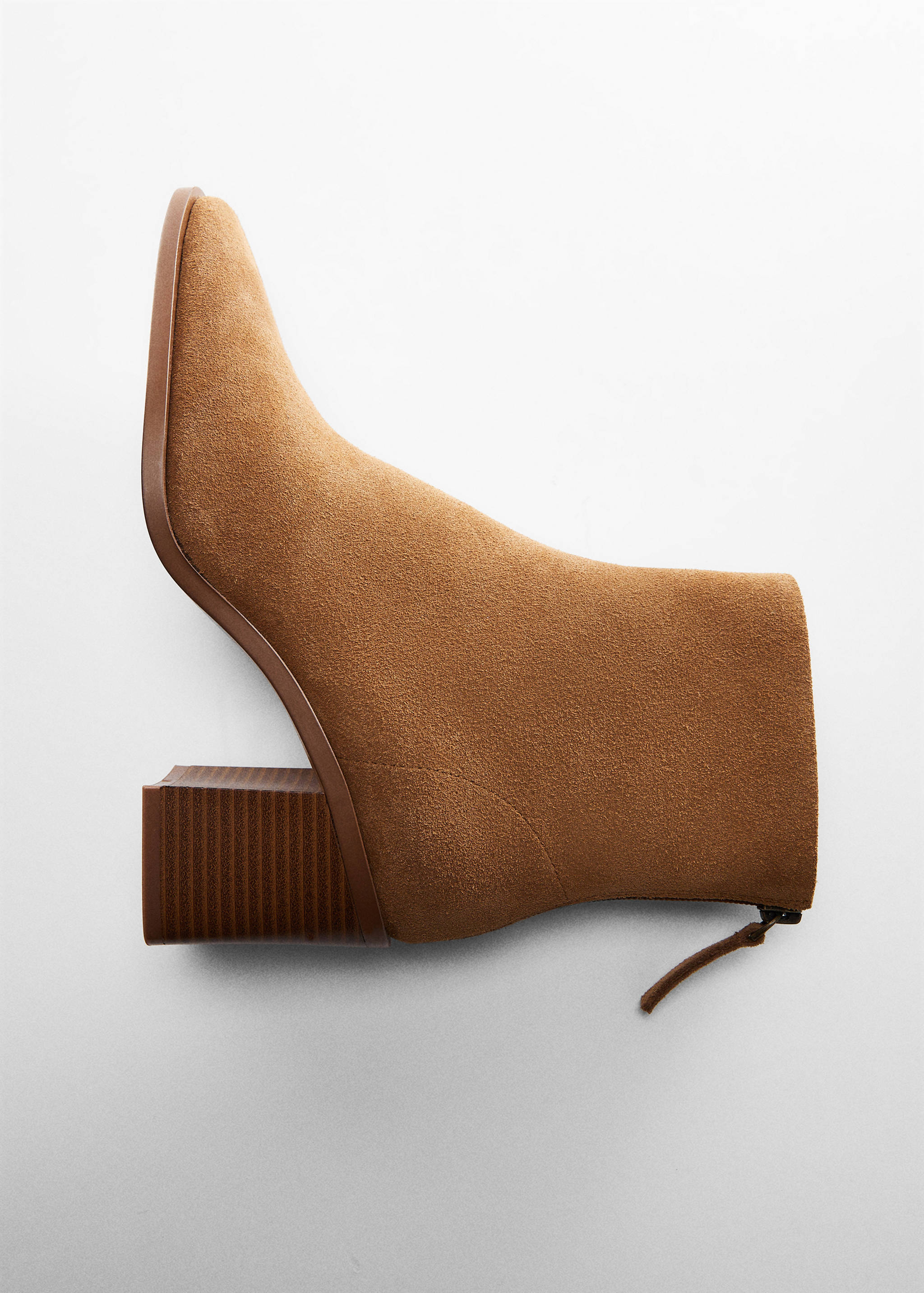 Heel suede ankle boot - Details of the article 5