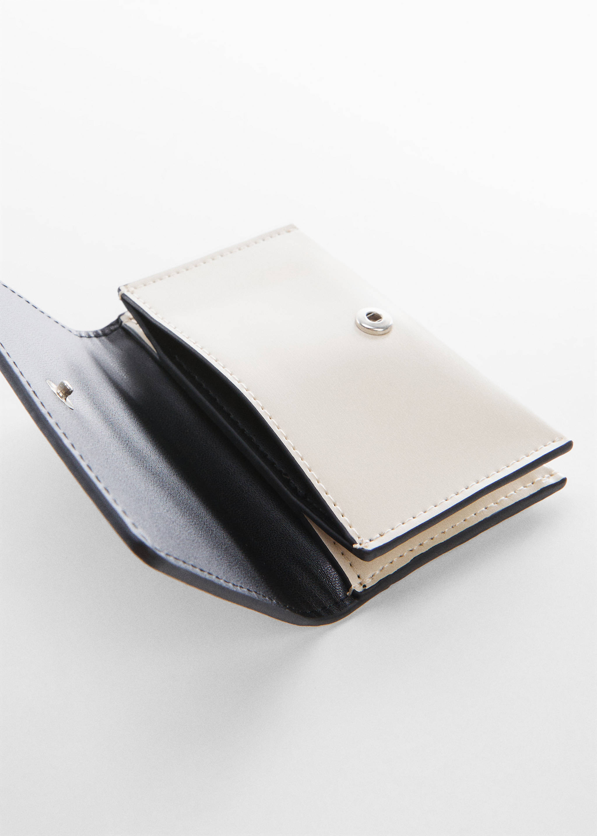 Embossed wallet with logo - Medium plane