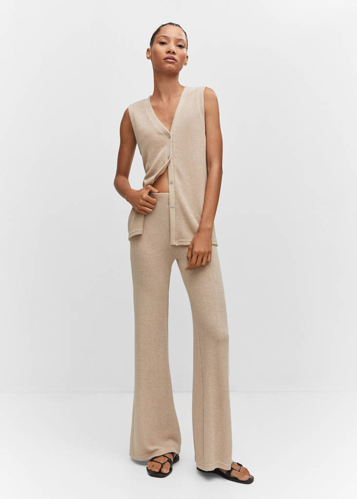 Flared knitted trousers — Sand