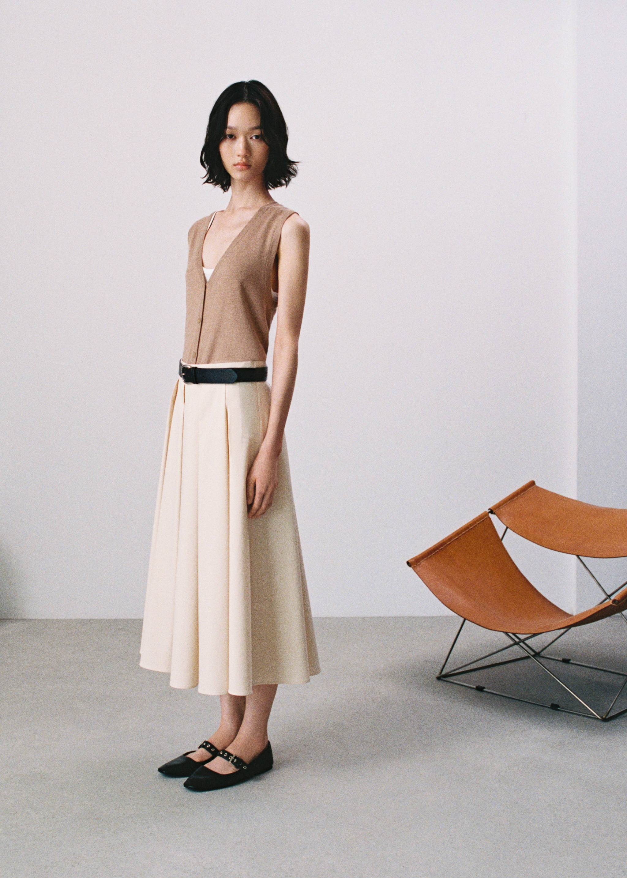 Pleated midi skirt - Details of the article 6