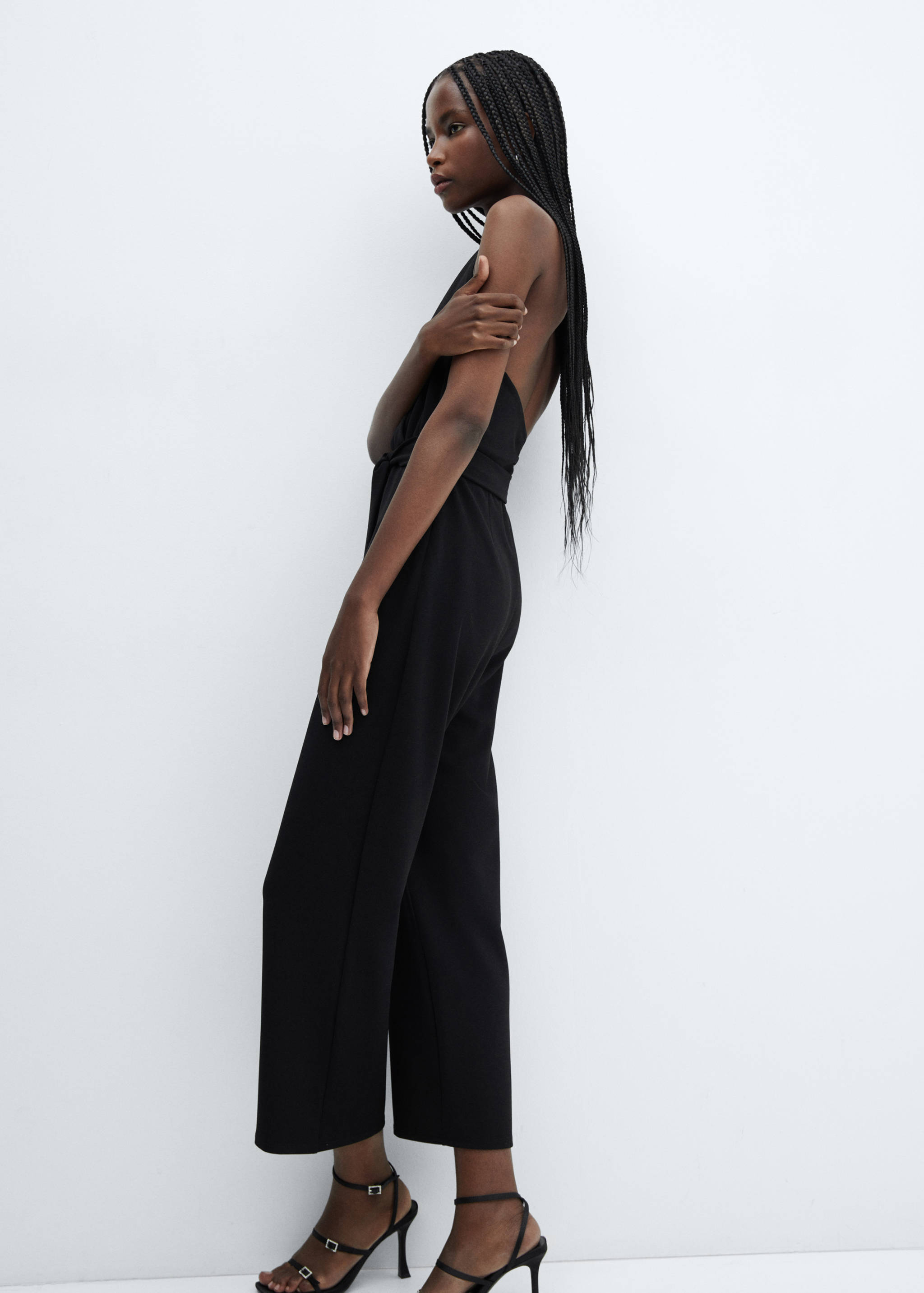 Halter jumpsuit with bow detail - Details of the article 2