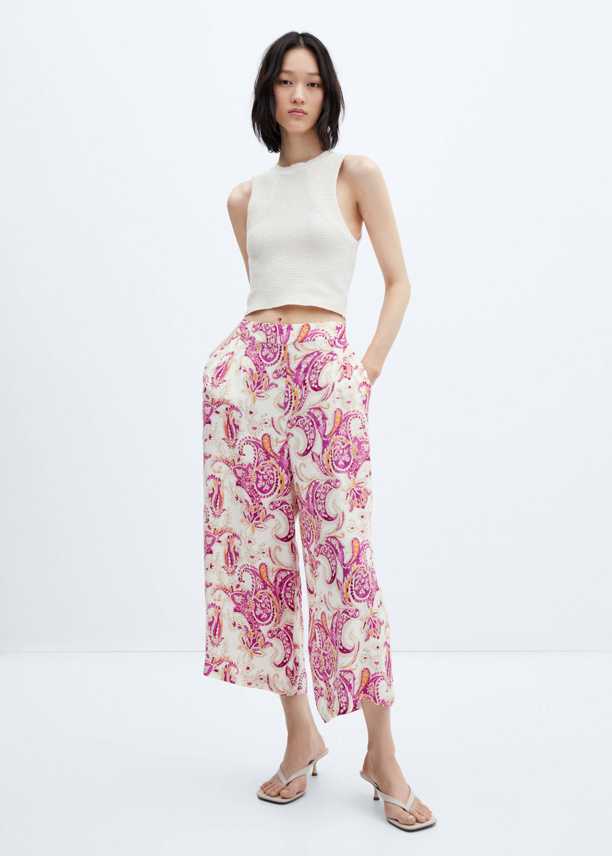 Oriental print culotte trousers - General plane