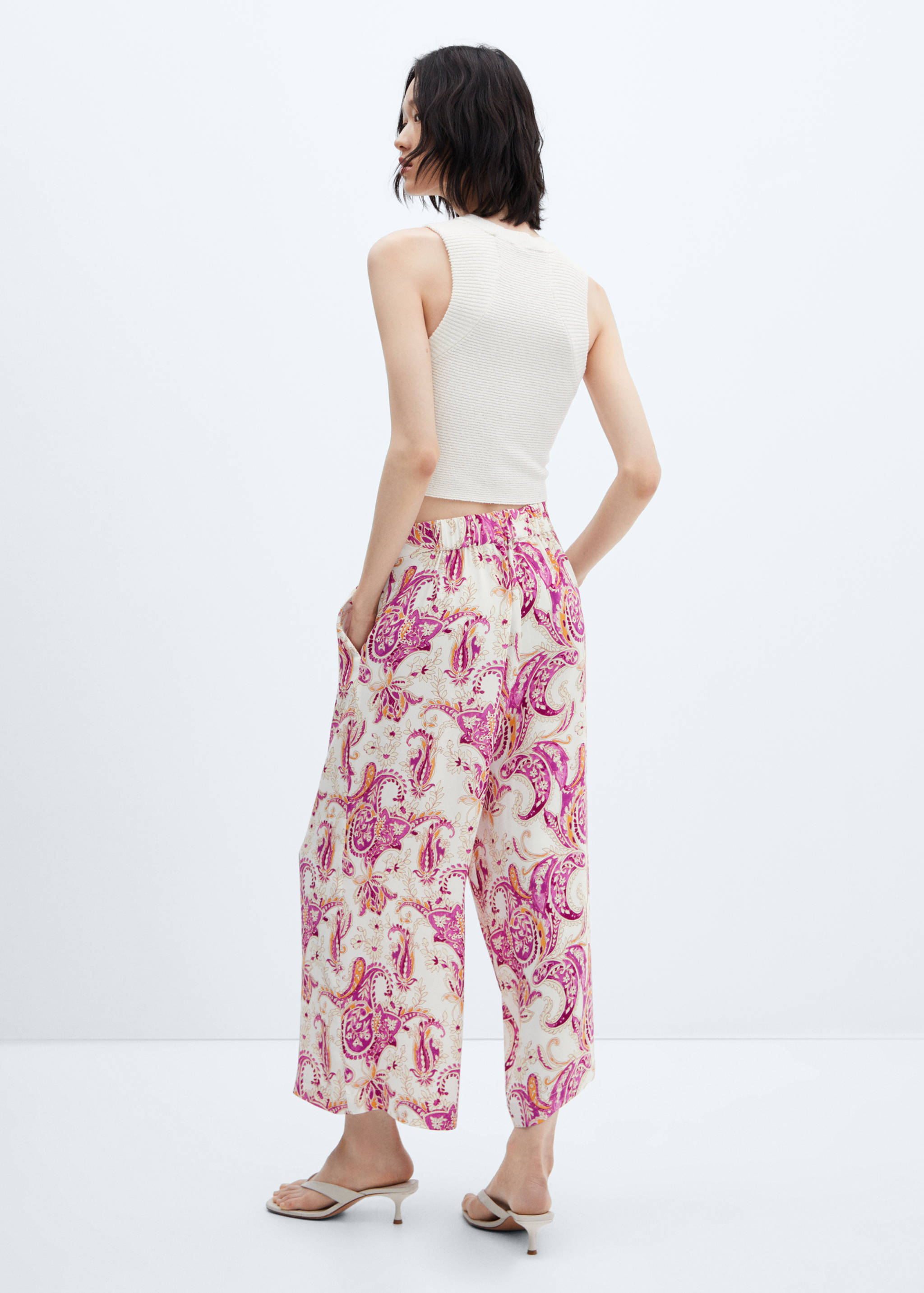 Oriental print culotte trousers - Reverse of the article