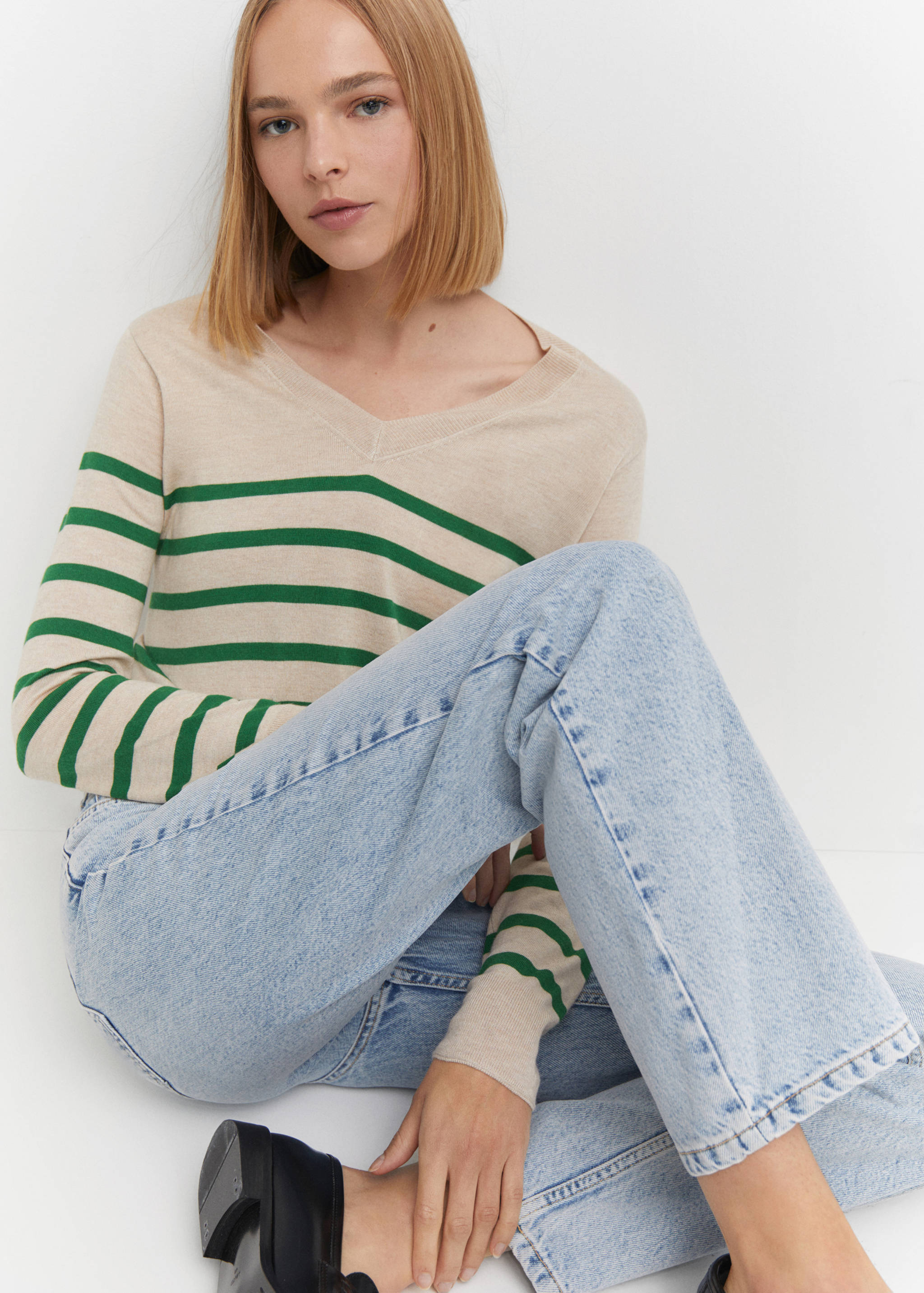 Striped fine-knit sweater - Details of the article 2