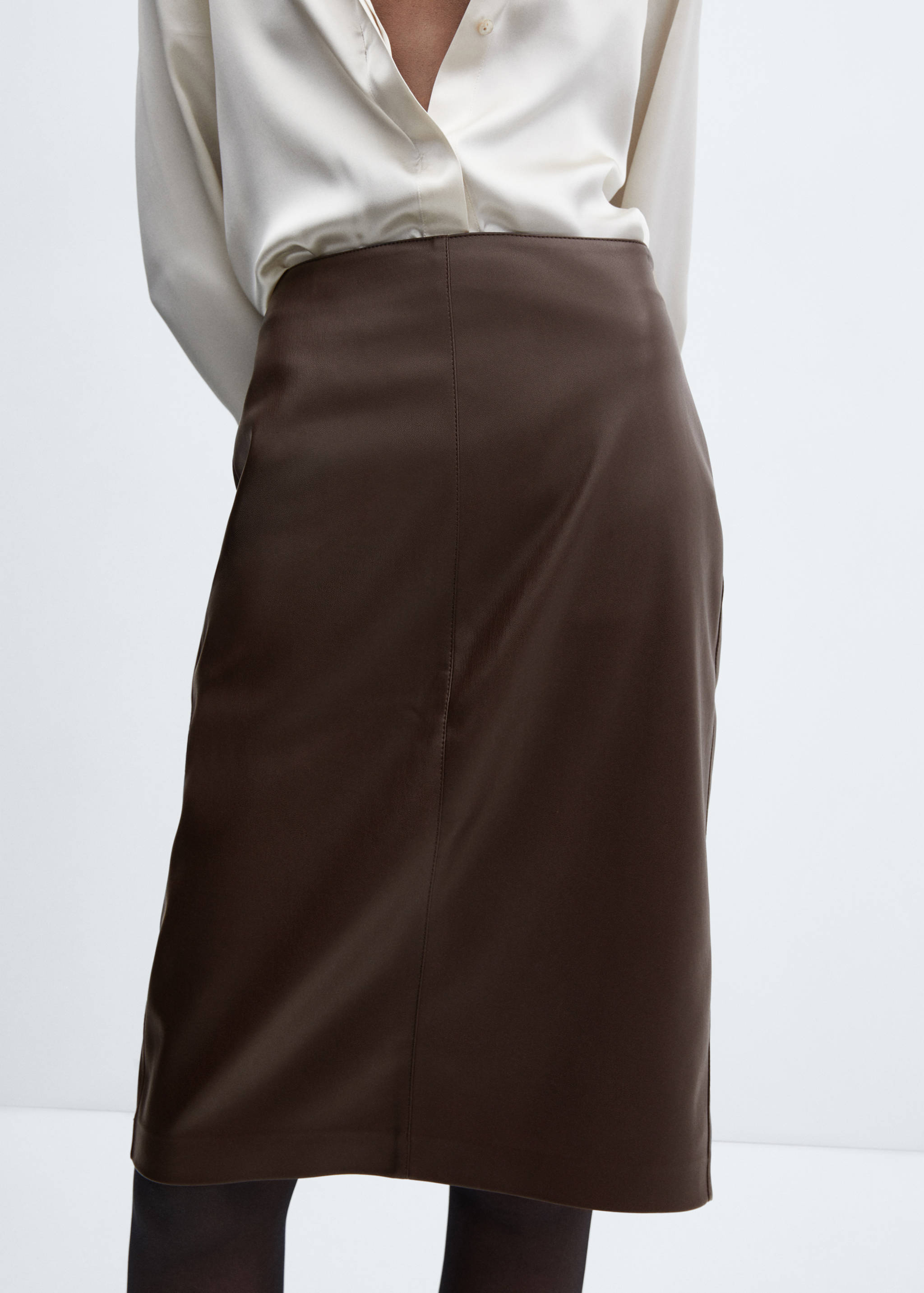 Leather-effect pencil skirt - Details of the article 6