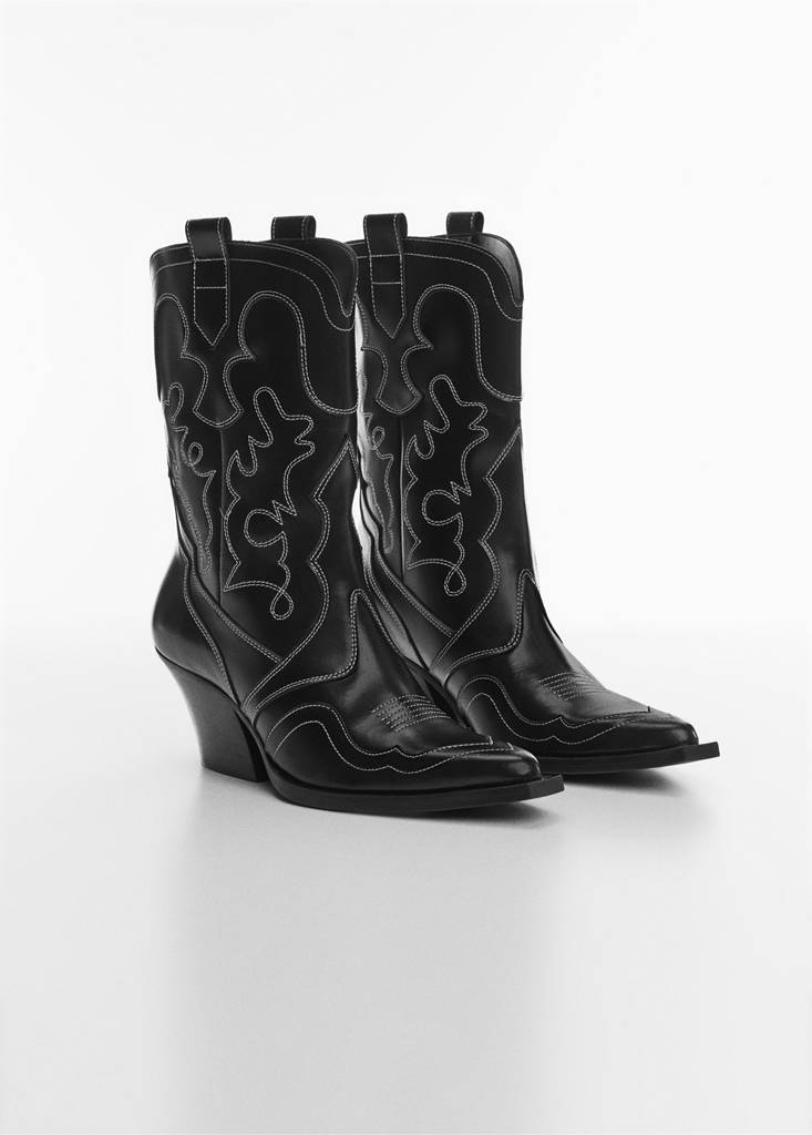 Leather cowboy ankle boots with seams — Black
