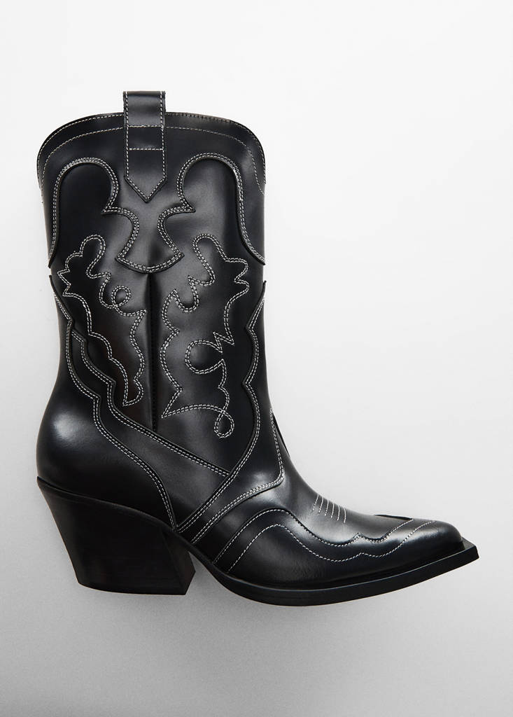 Leather cowboy ankle boots with seams — Black