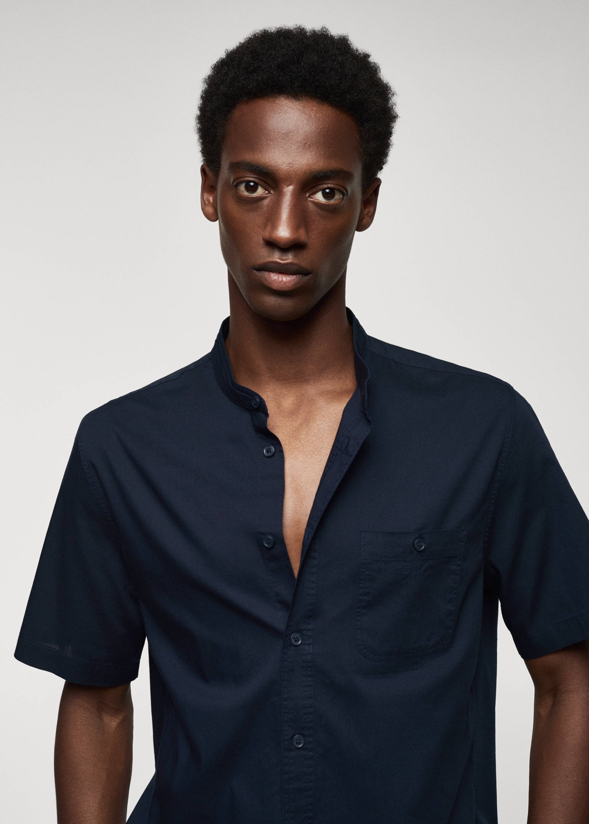 100% cotton mandarin collar shirt - Details of the article 1