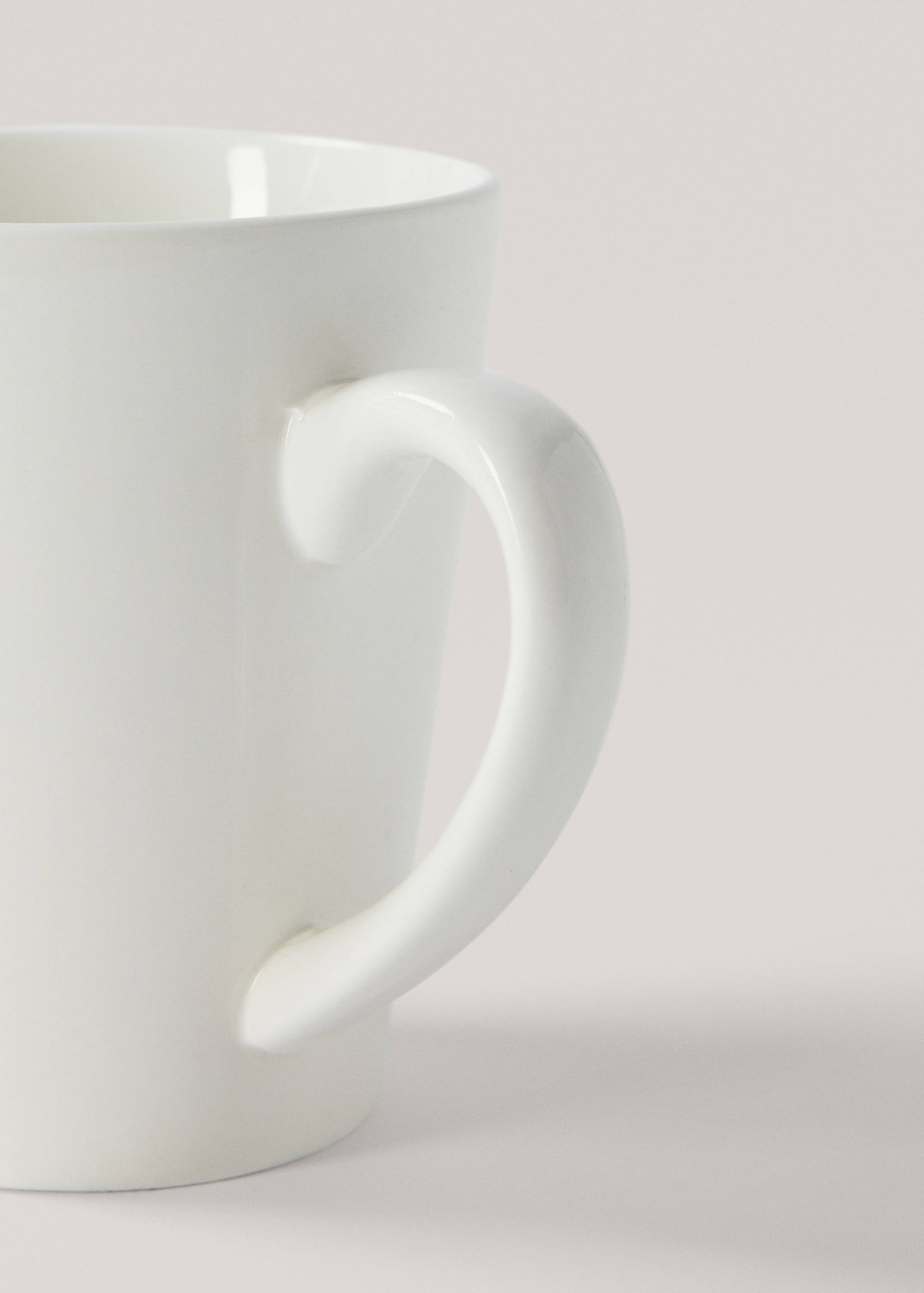 Porzellantasse - Detail des Artikels 1