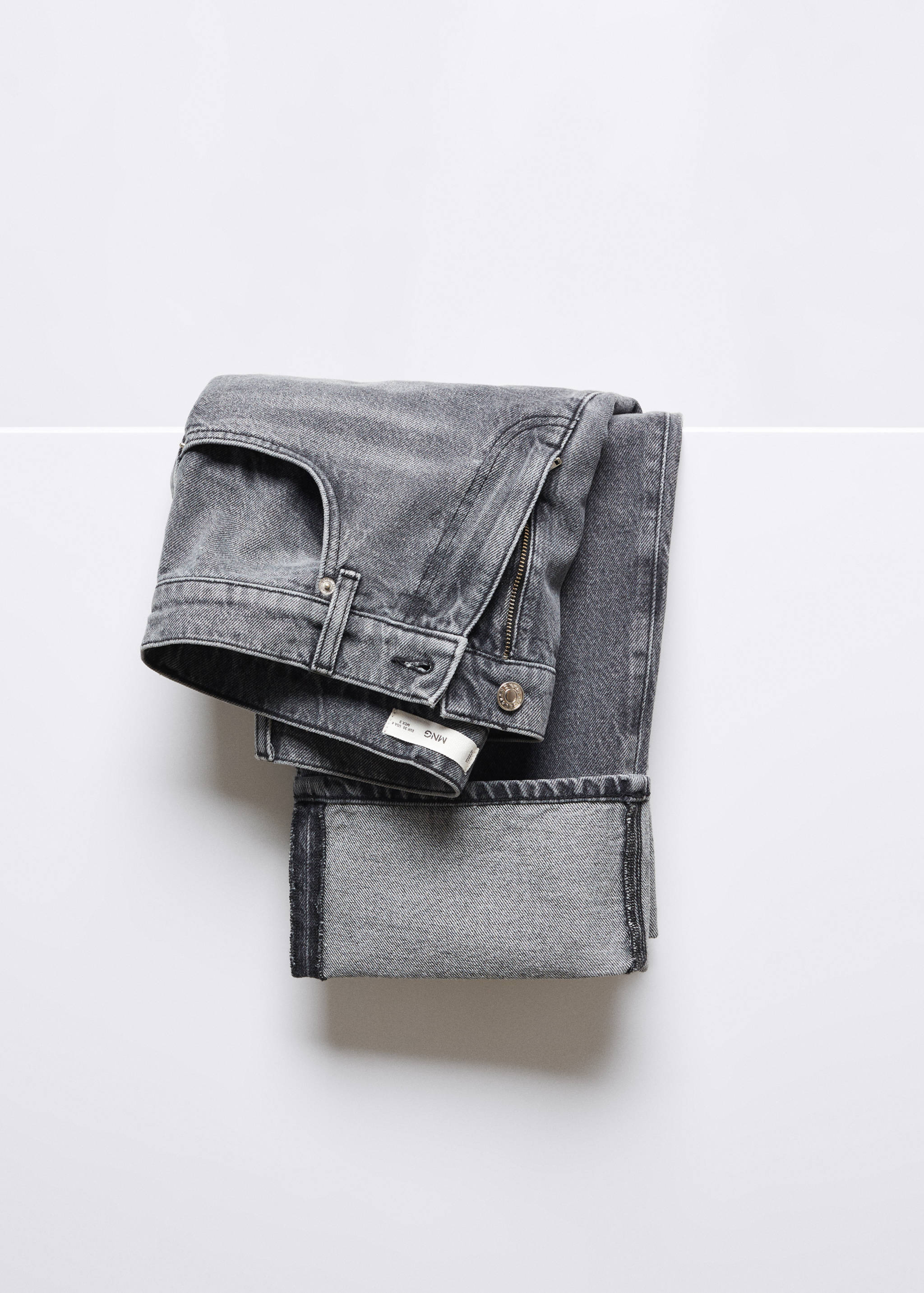 Wide leg jeans with turned-up hem - Details of the article 8