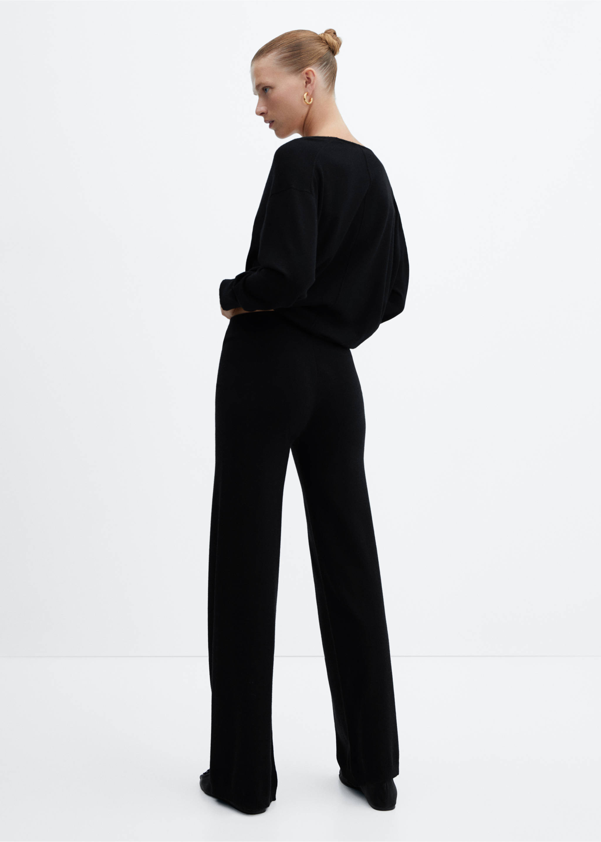 Knitted wide leg pants - Reverse of the article, Black. Ref: 57075793-00.