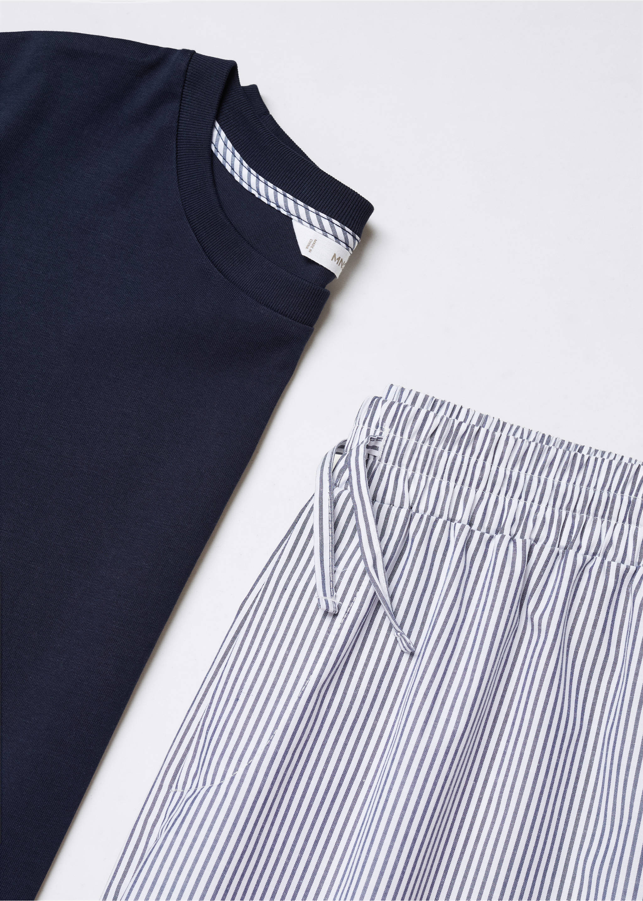 Striped long pyjamas - Details of the article 8, Dark Navy. Ref: 57075798-00.