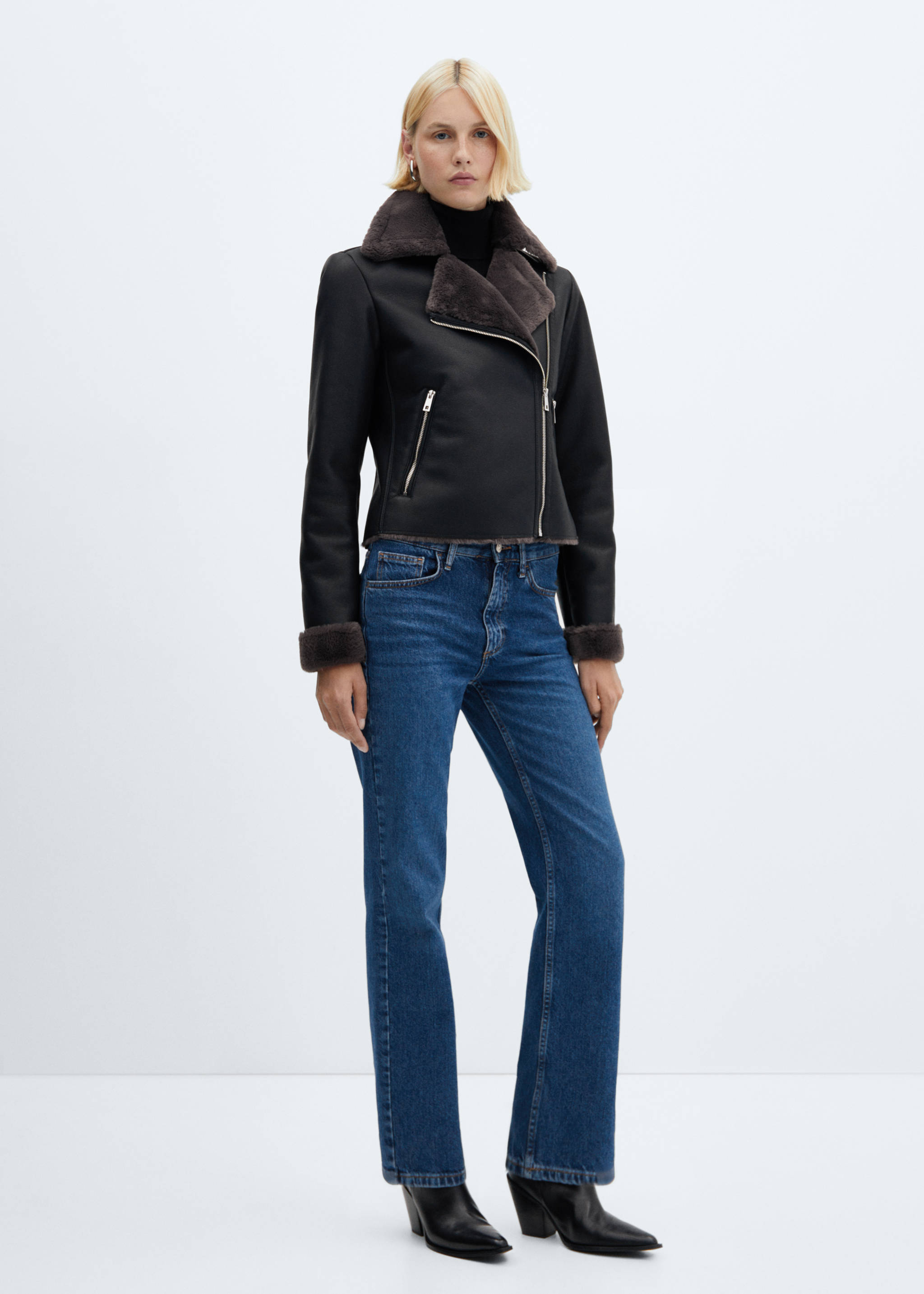 Двусторонняя куртка из искусственной кожи - Общий план