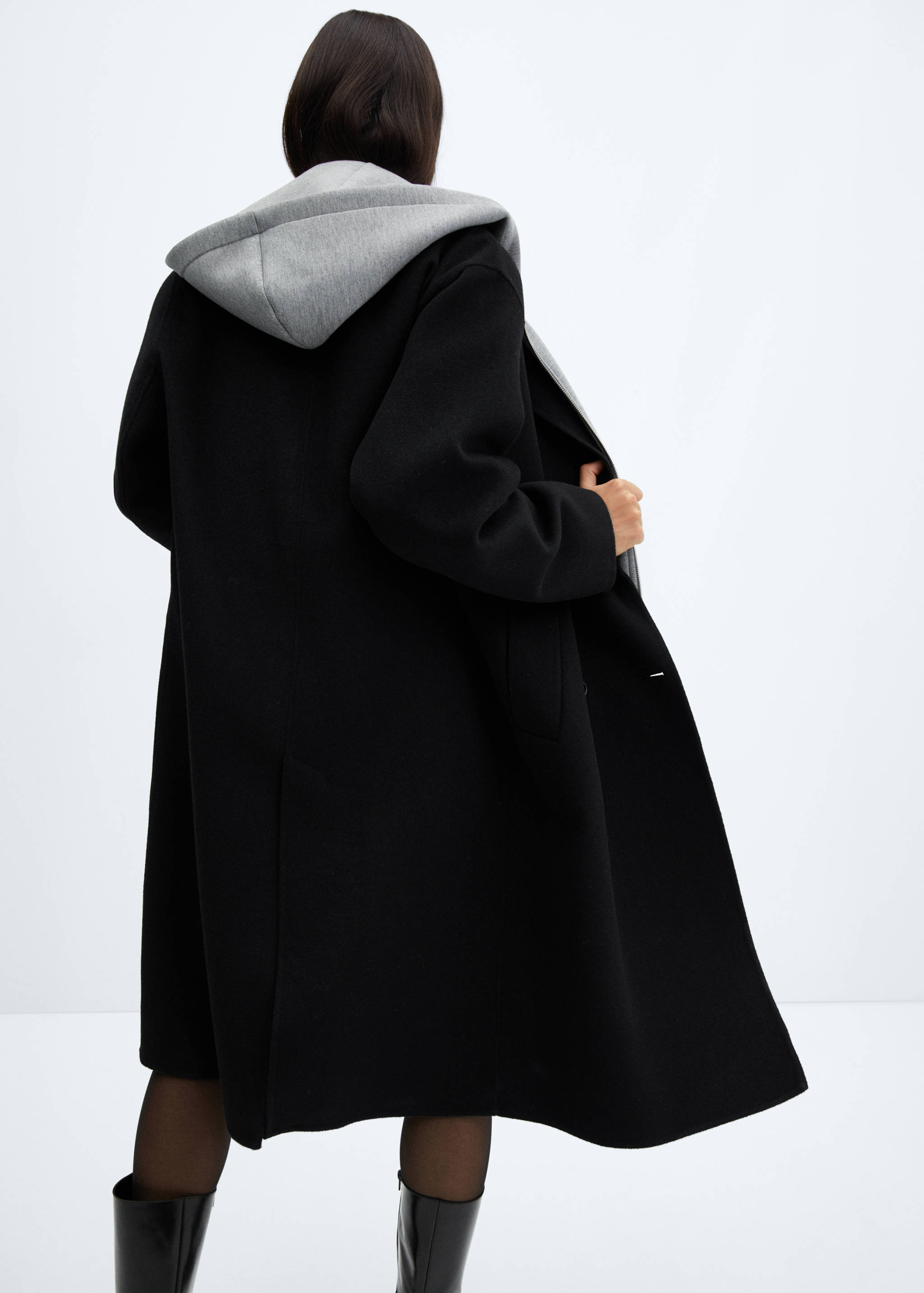 Handmade oversized wool coat - Reverse of the article