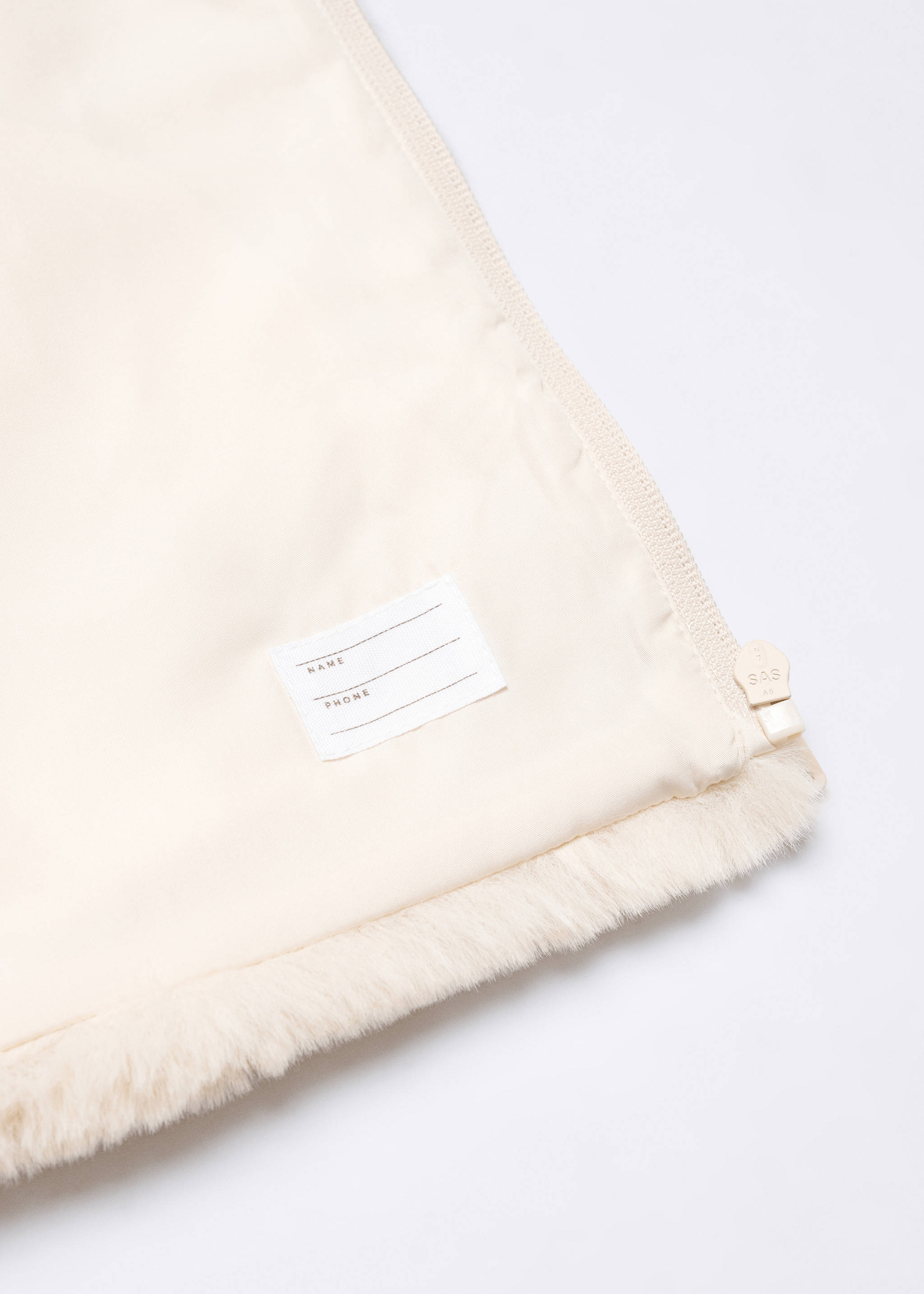 Chaleco pelo - Detalle del artículo 8