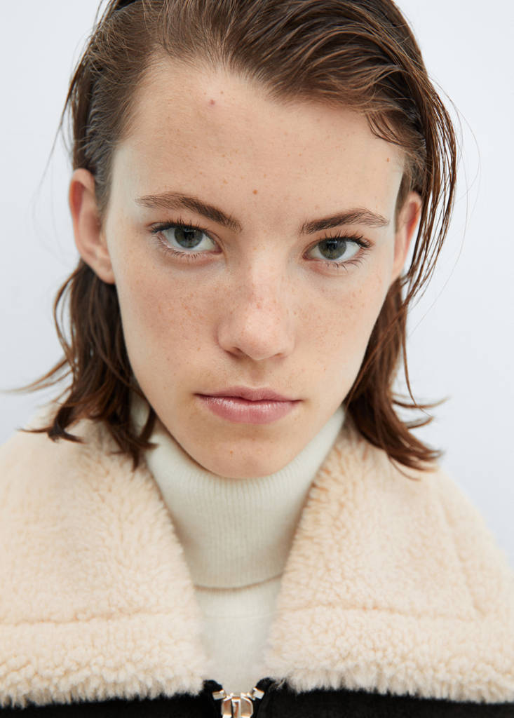Shearling-lined faux-leather gilet — Black