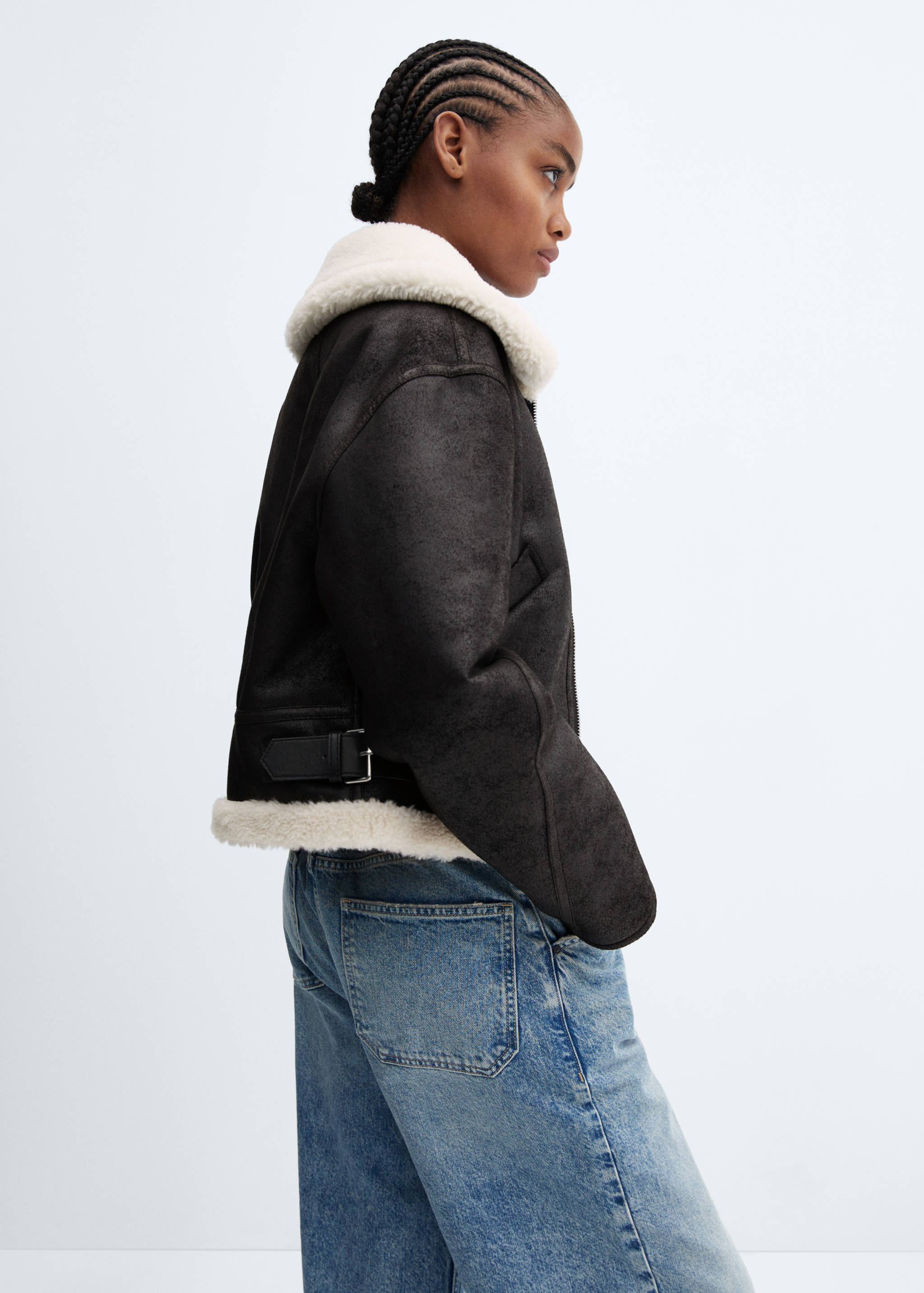 Shearling-effect lined short jacket - Details of the article 4