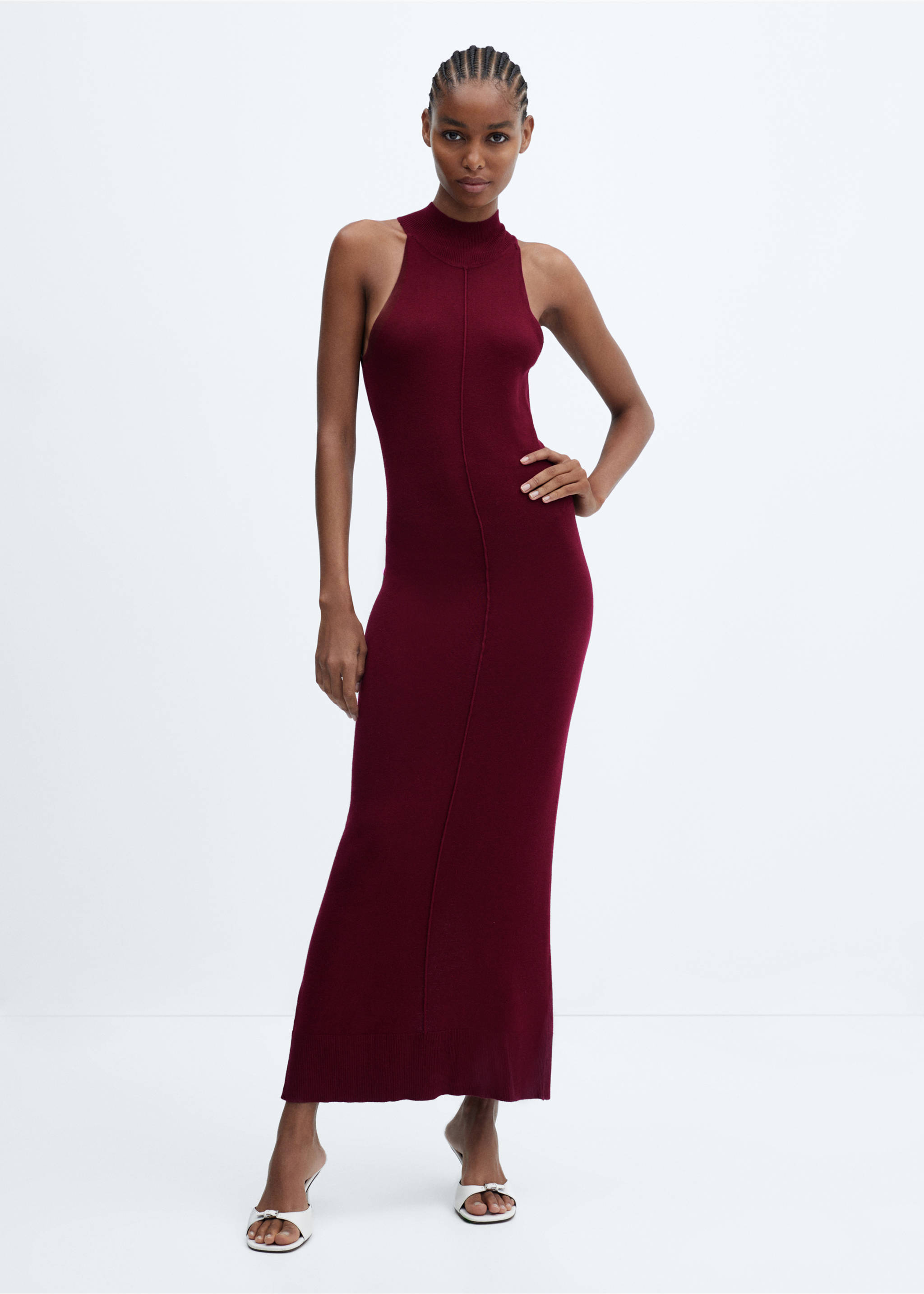 Fitted dress with back slit - General plane, Wine. Ref: 57076307-00.