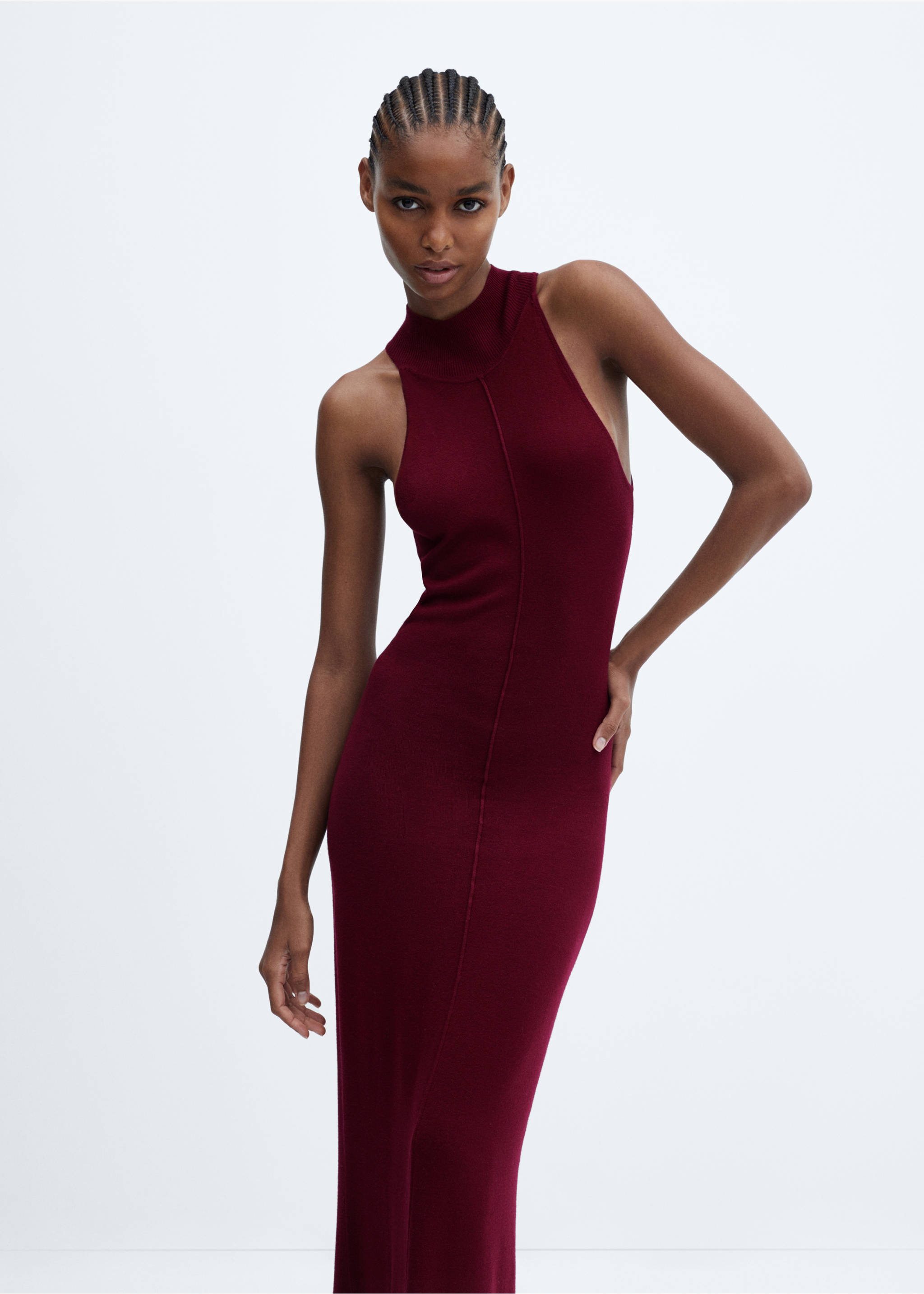 Fitted dress with back slit - Medium plane, Wine. Ref: 57076307-00.