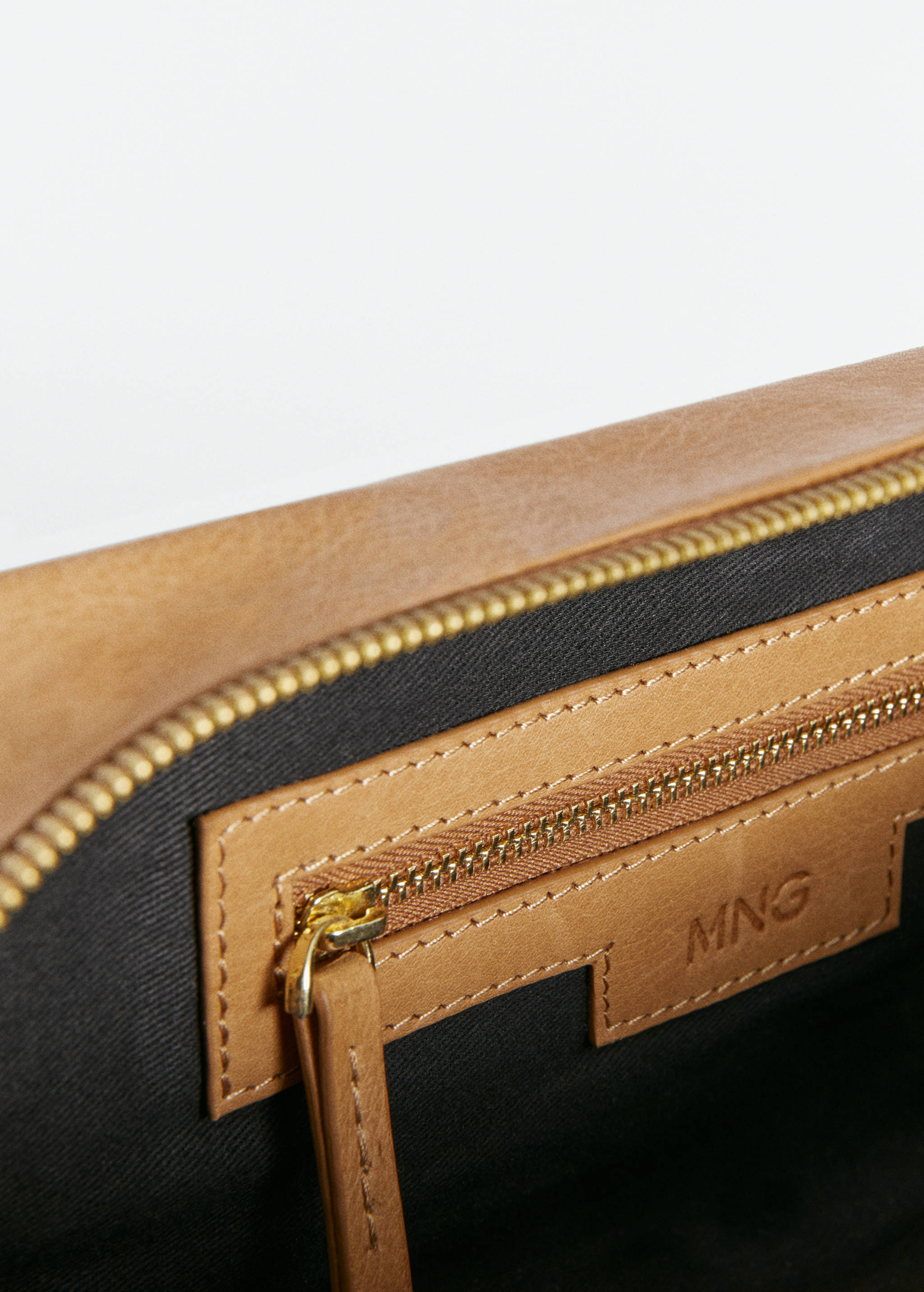Rectangular leather handbag - Details of the article 4
