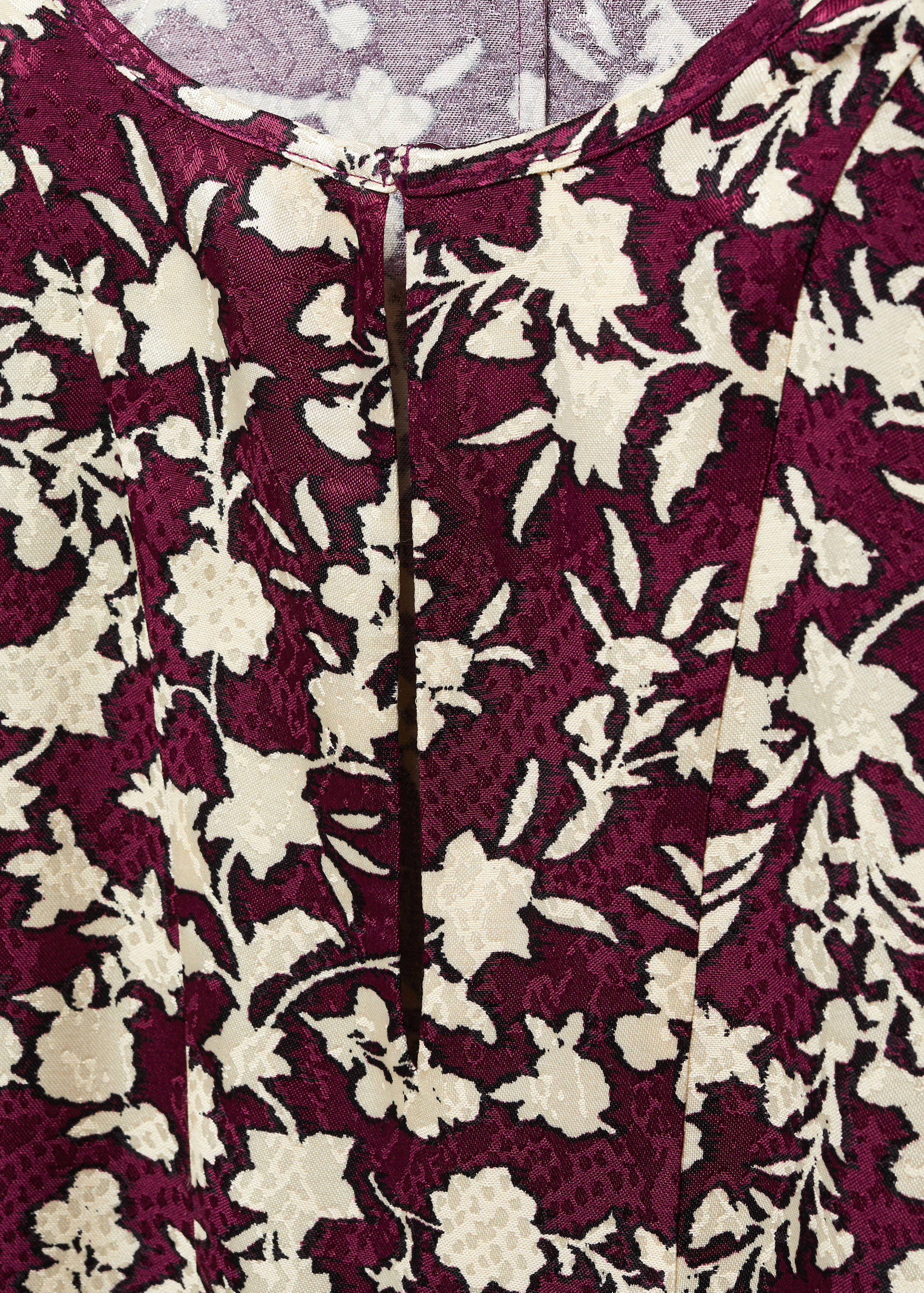 Блузка с цветочным принтом - Деталь изделия 8