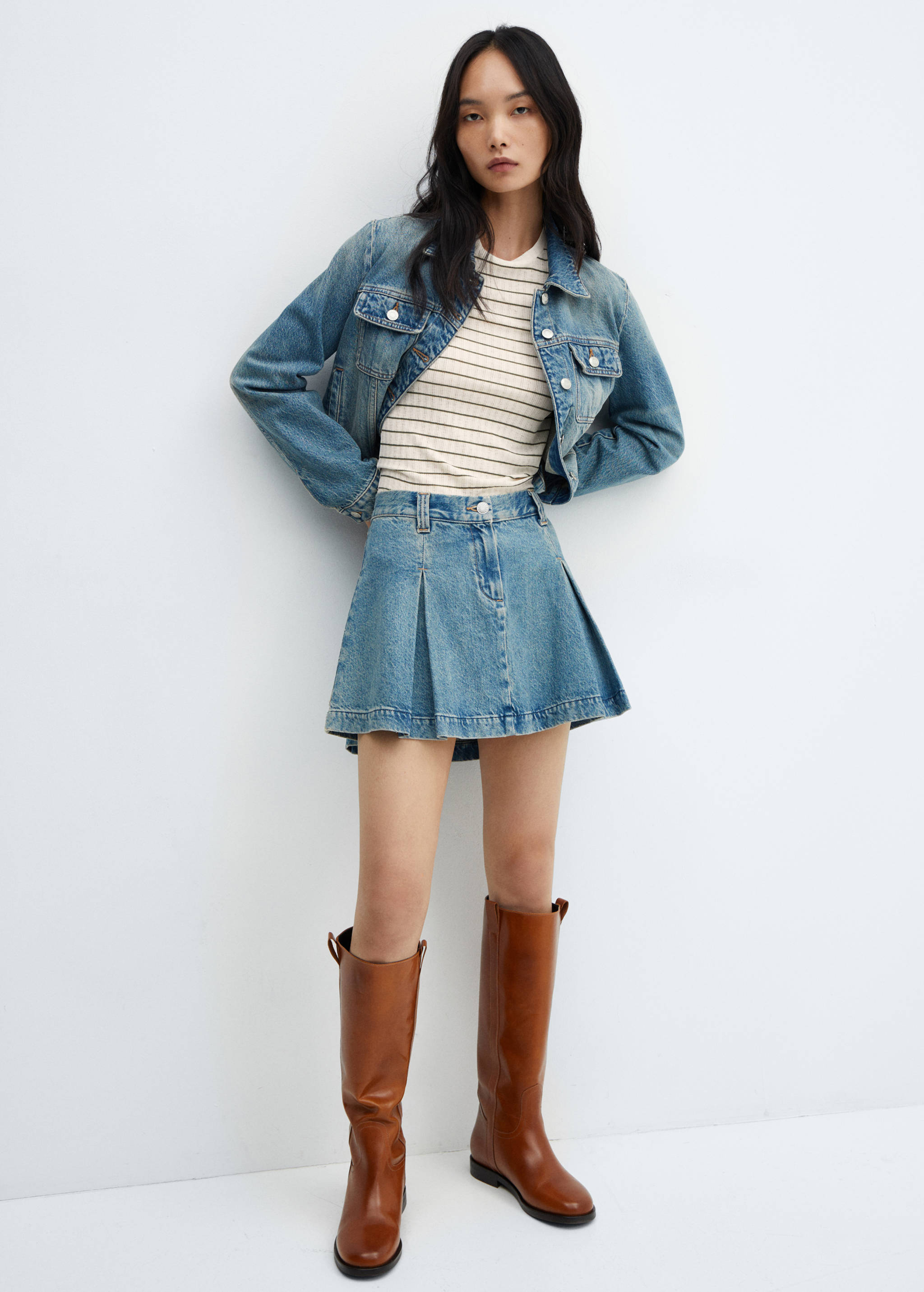 T-Shirt mit strukturierten Streifen - Detail des Artikels 2