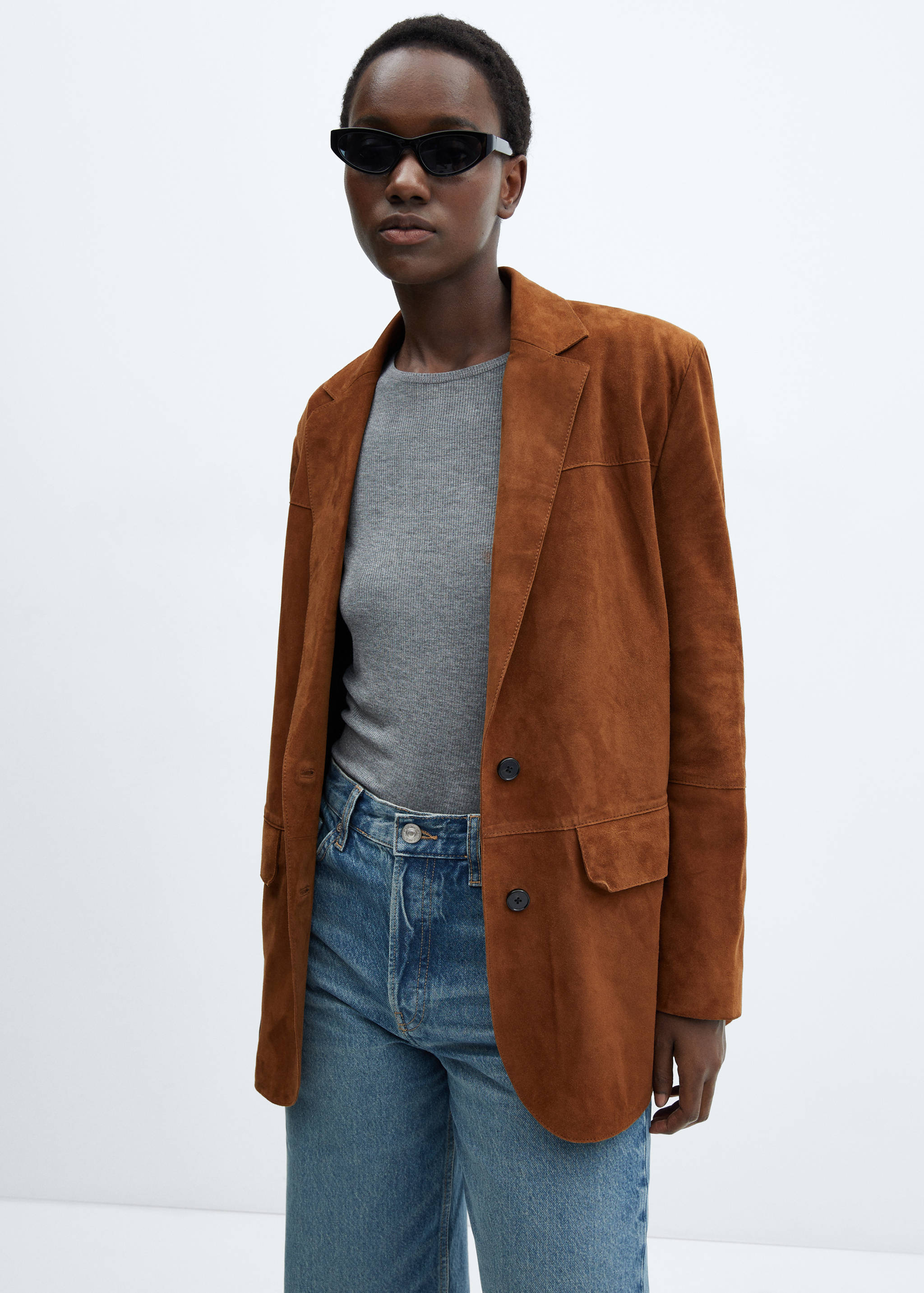 Прямые джинсы с посадкой на талии - Деталь изделия 1