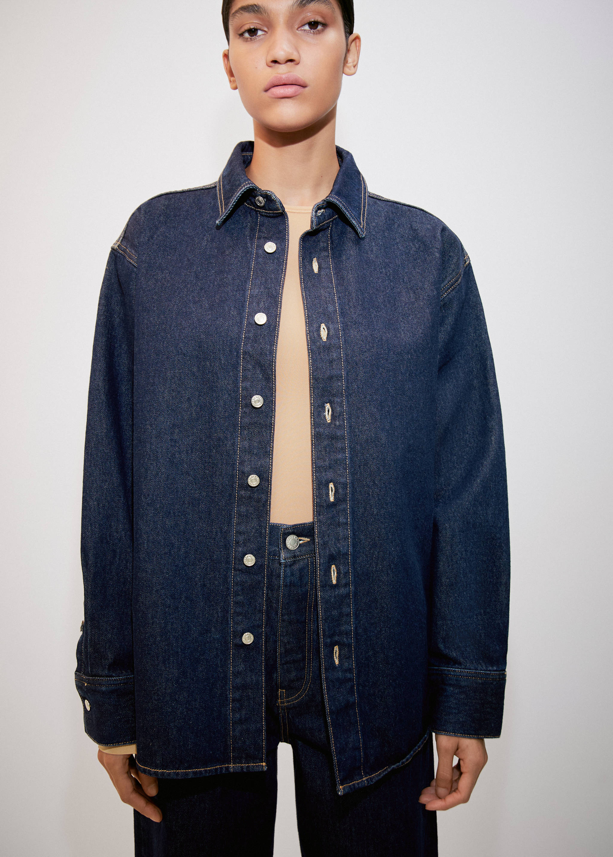 Surchemise oversize denim - Plan moyen