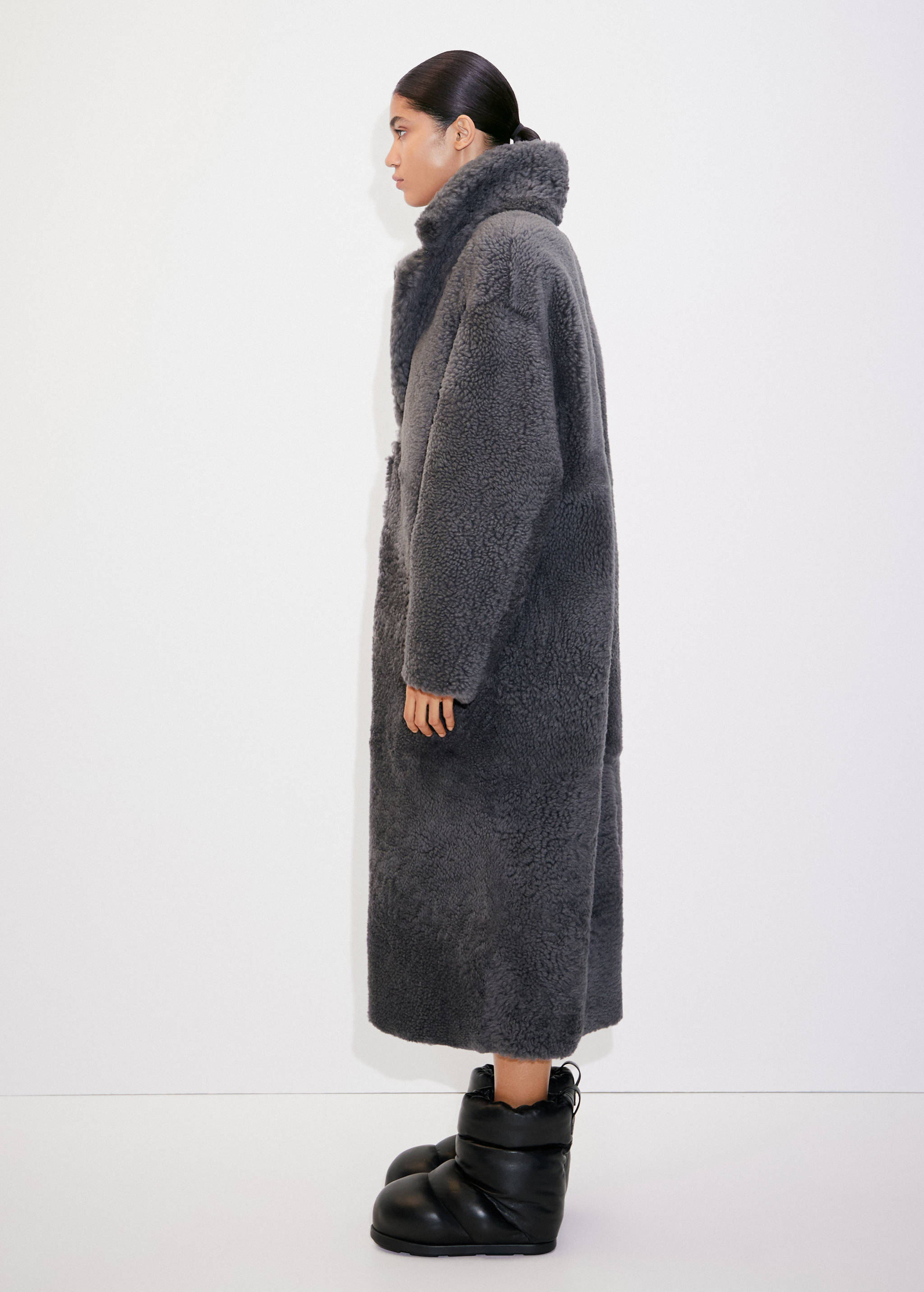 Padded leather boots - General plane