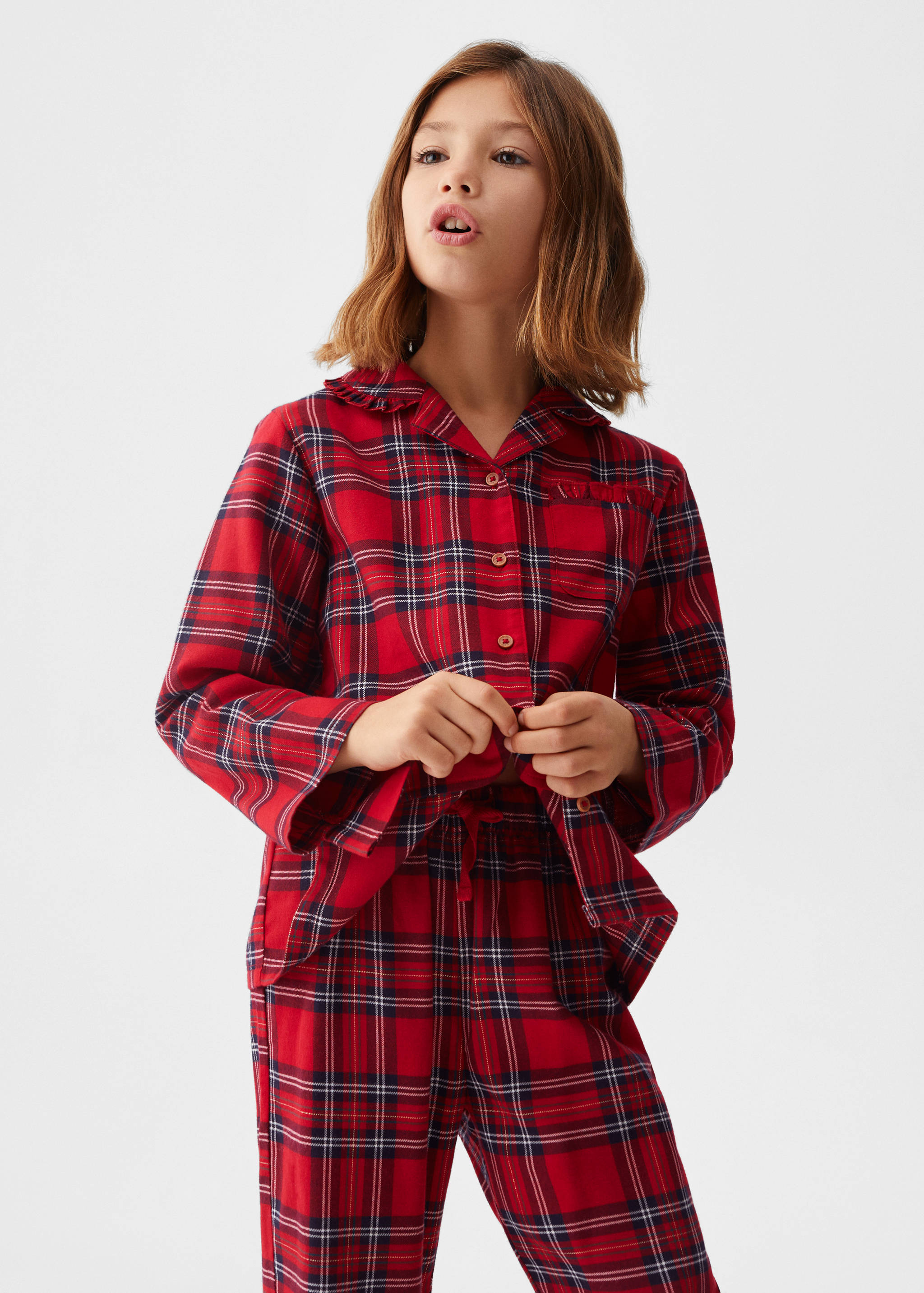 Pijama dos piezas largo cuadros - Plano medio