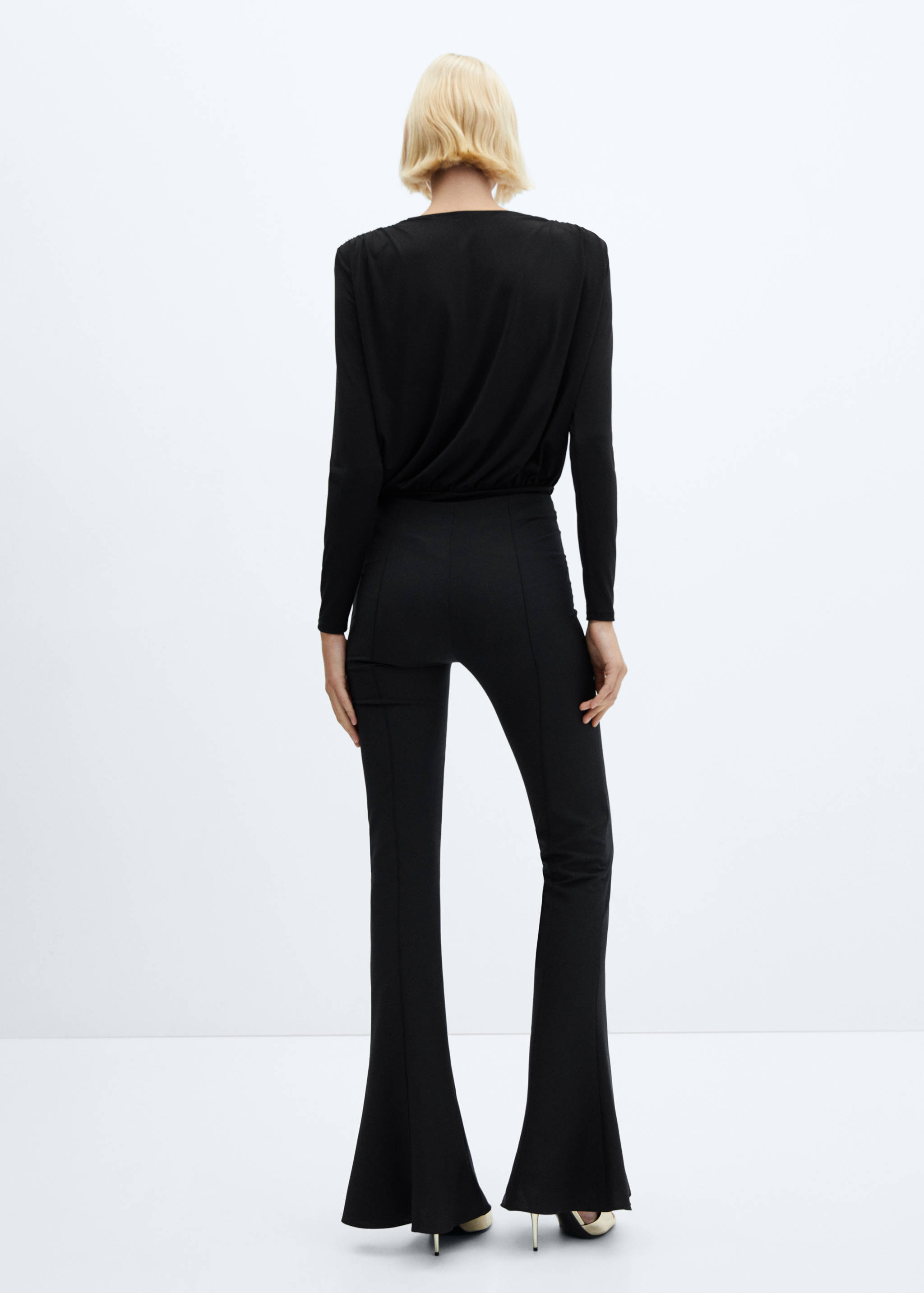 Body col V - Verso de l’article