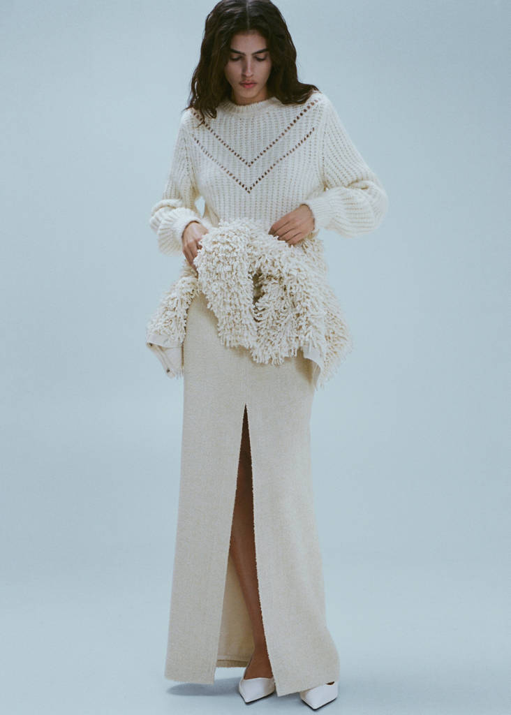 Slit long skirt — Beige