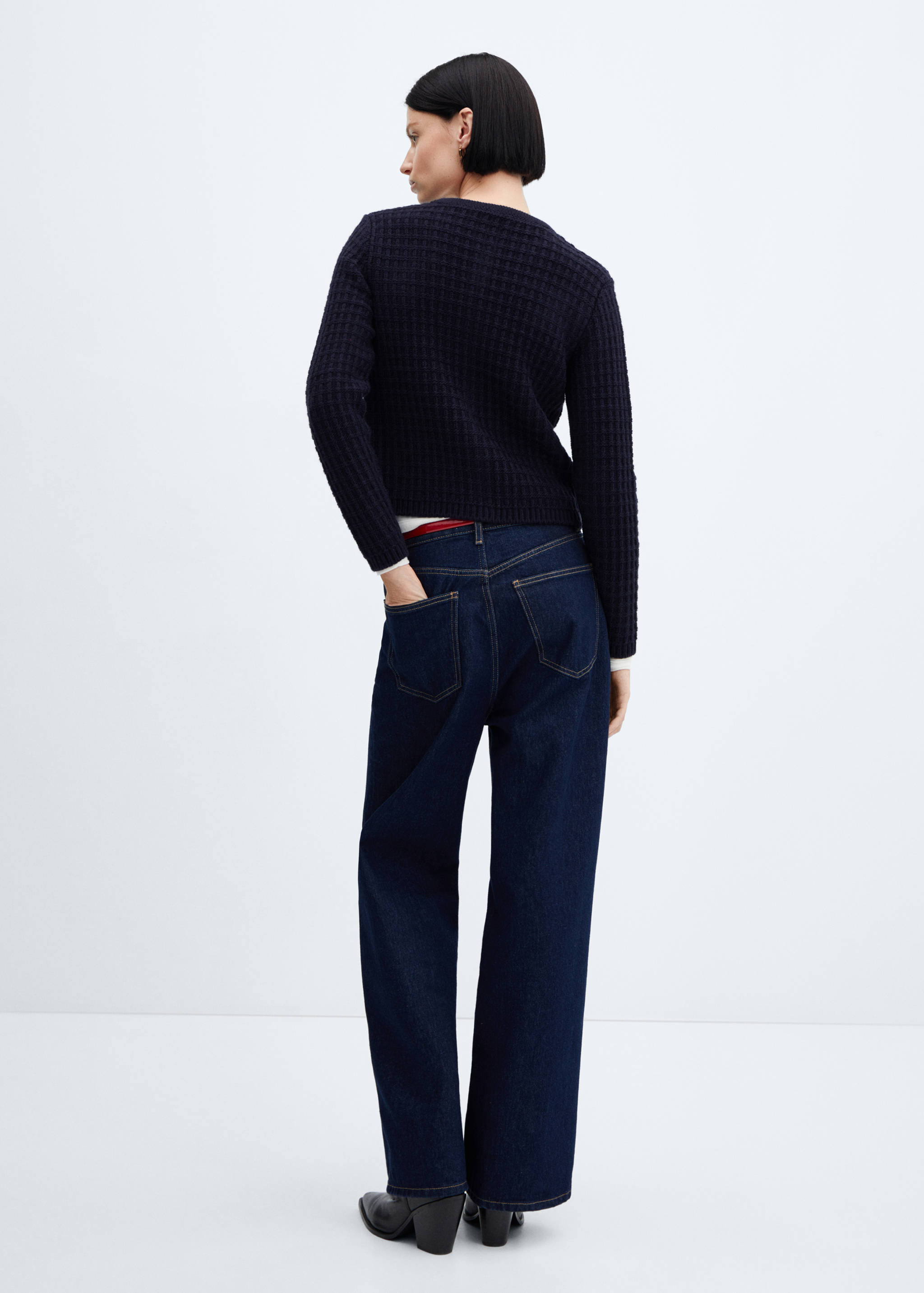 Button knit cardigan - Reverse of the article