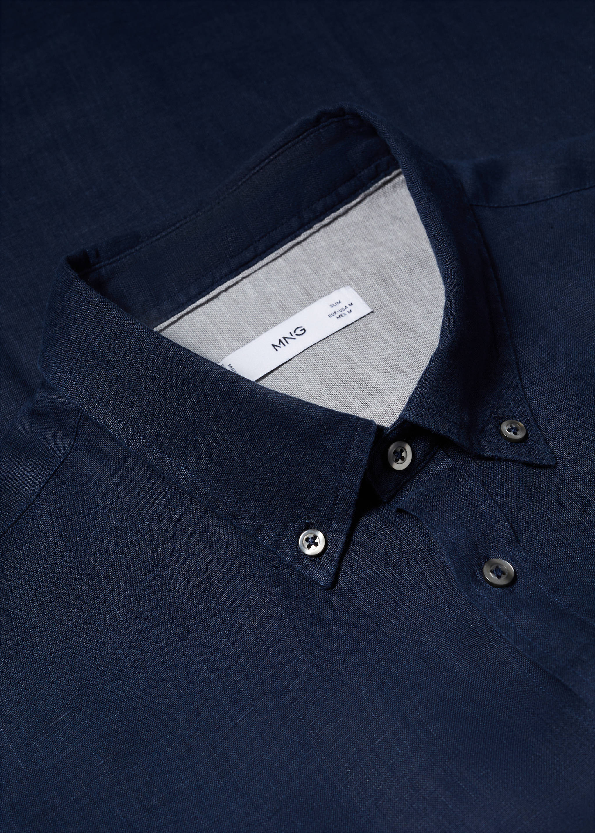 100% linen slim-fit shirt - Details of the article 8