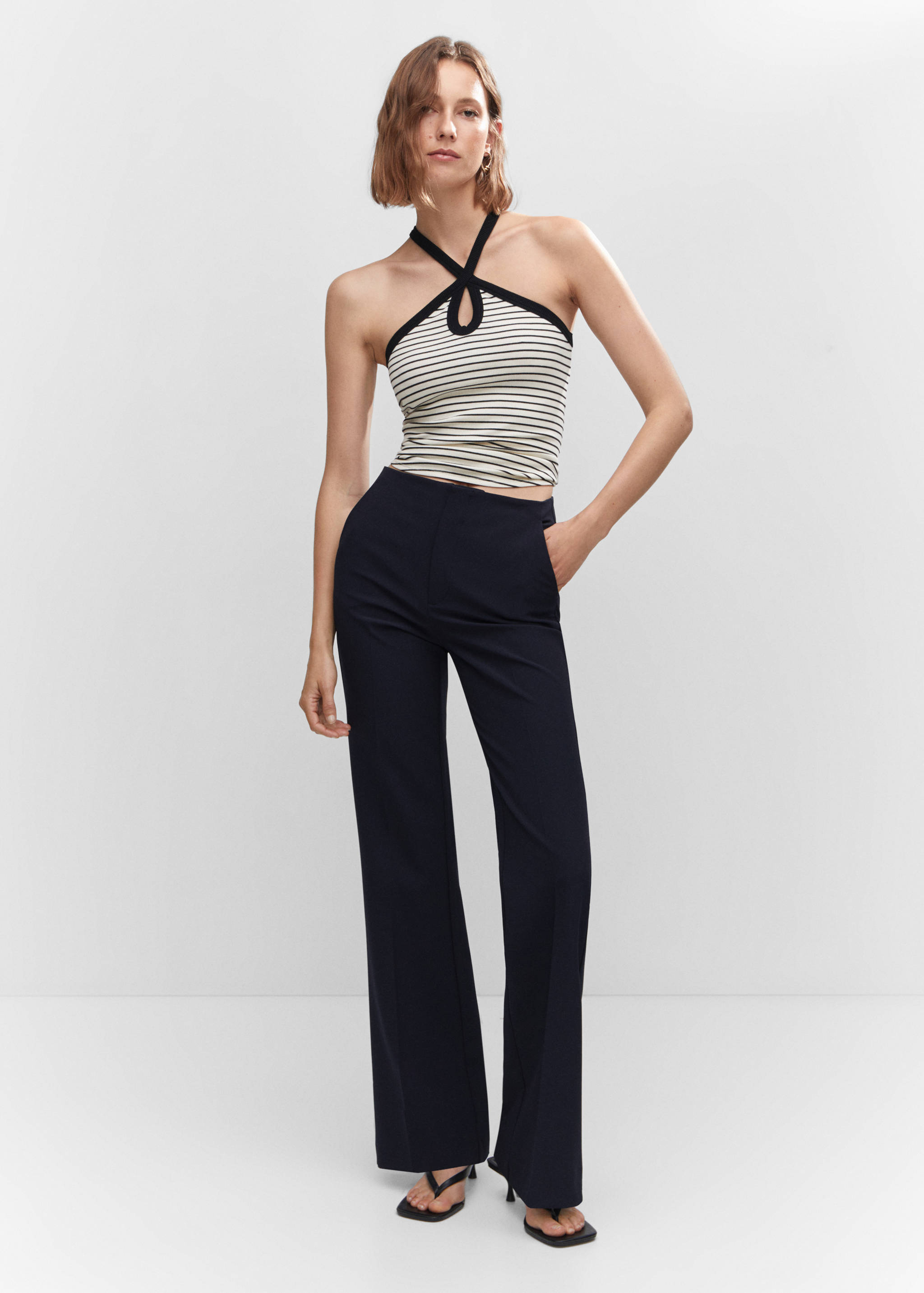 Halter-neck knitted top - General plane