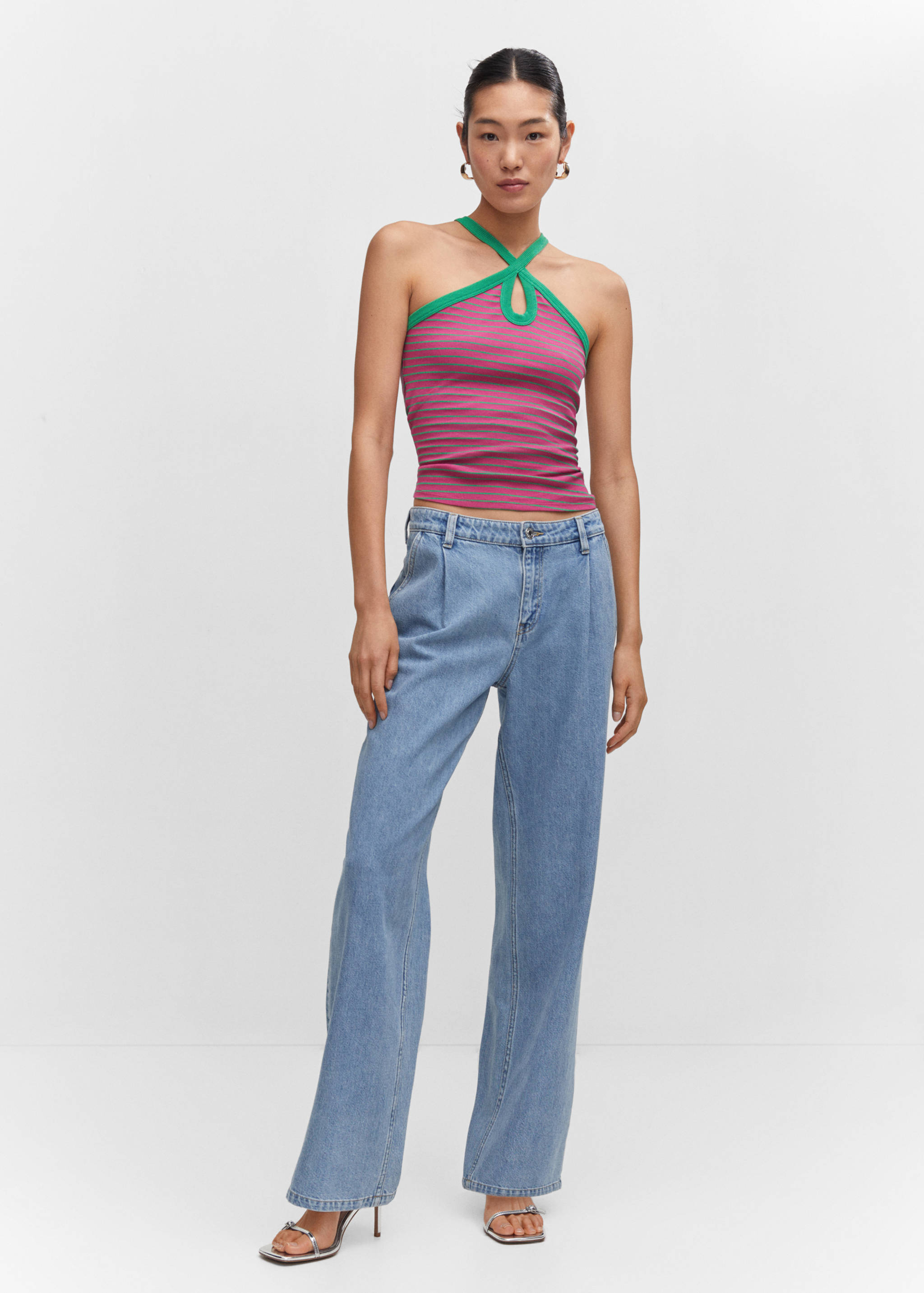 Halter-neck knitted top - General plane