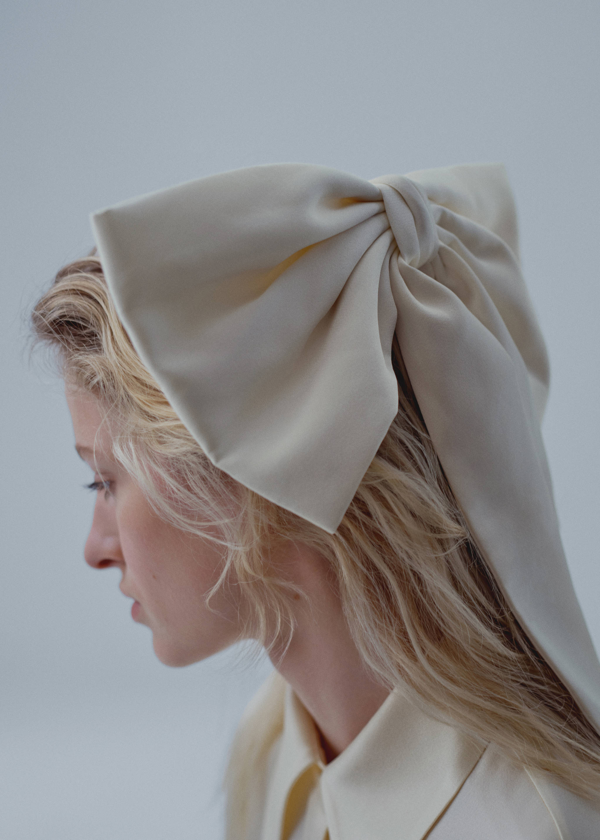 Hair clip with maxi bow - General plane