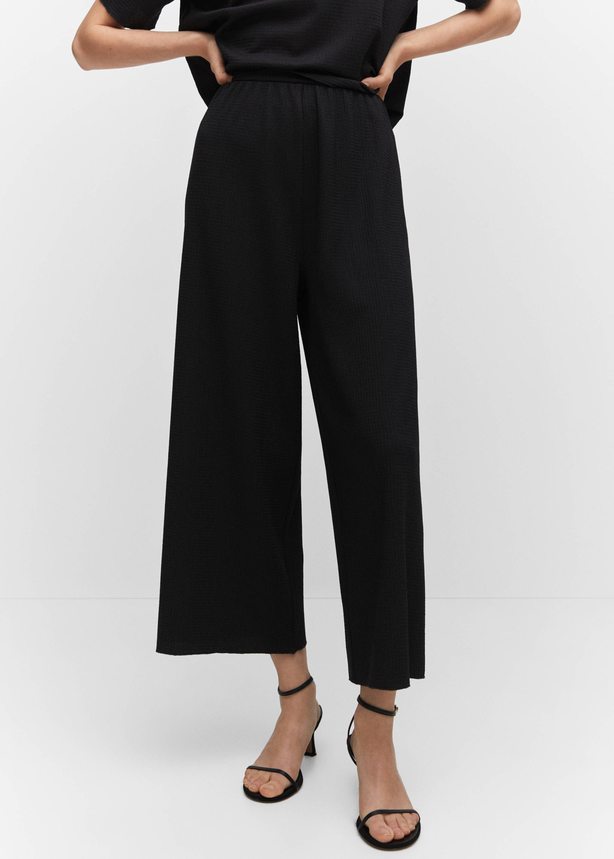Jupe-culotte texturée - Plan moyen