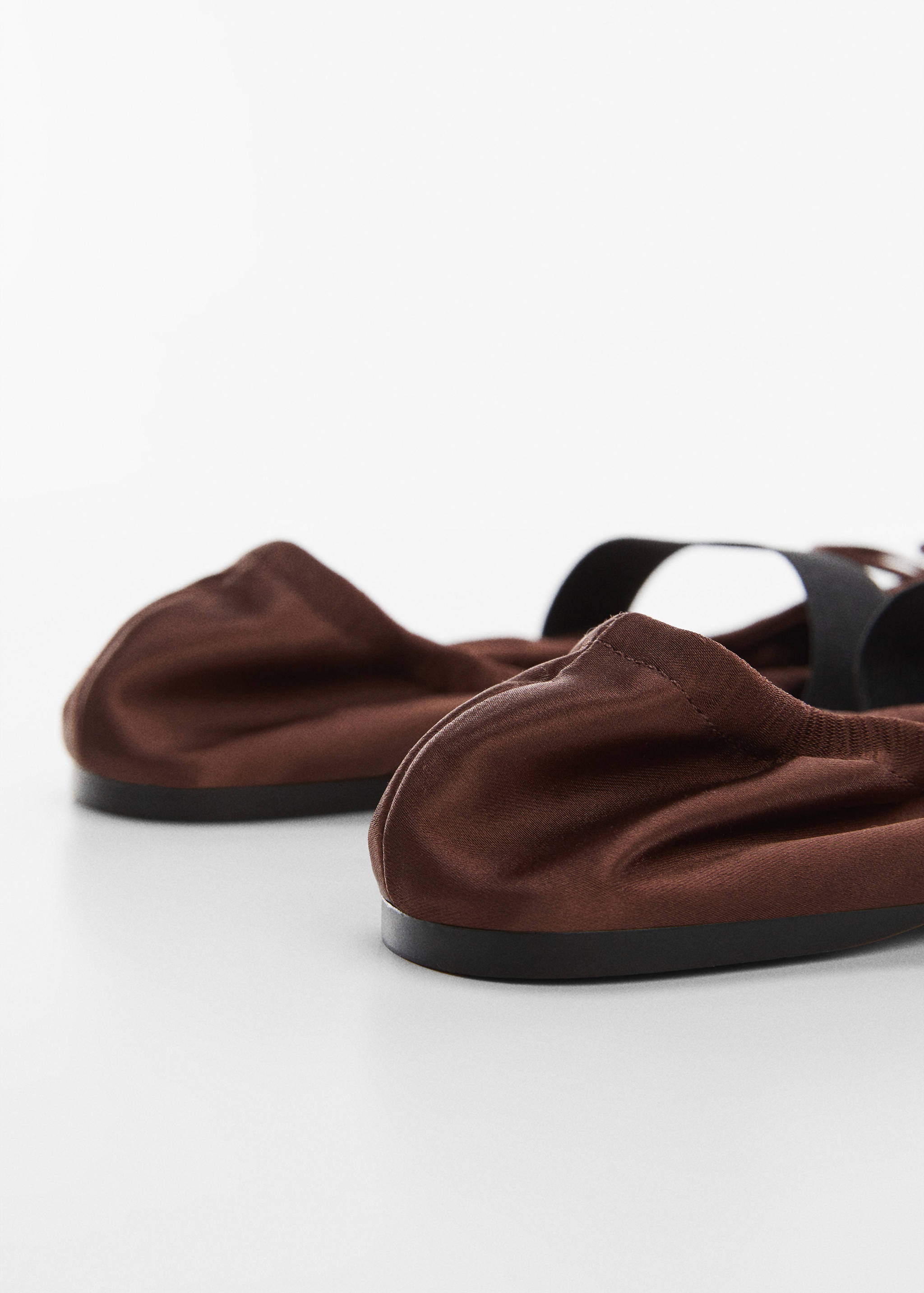 Elastic satin ballet flats - Details of the article 1