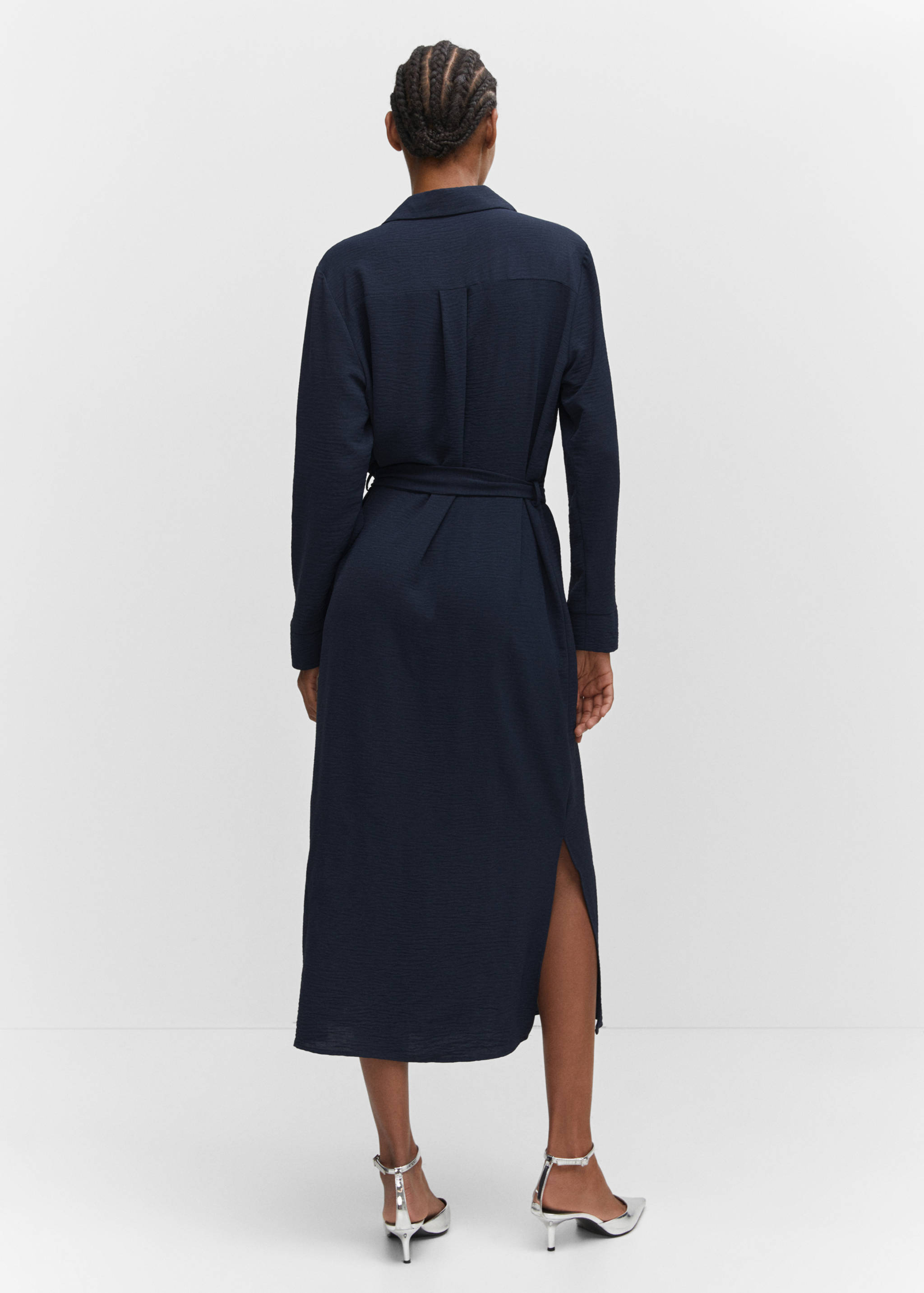 Платье-рубашка с поясом - Обратная сторона изделия