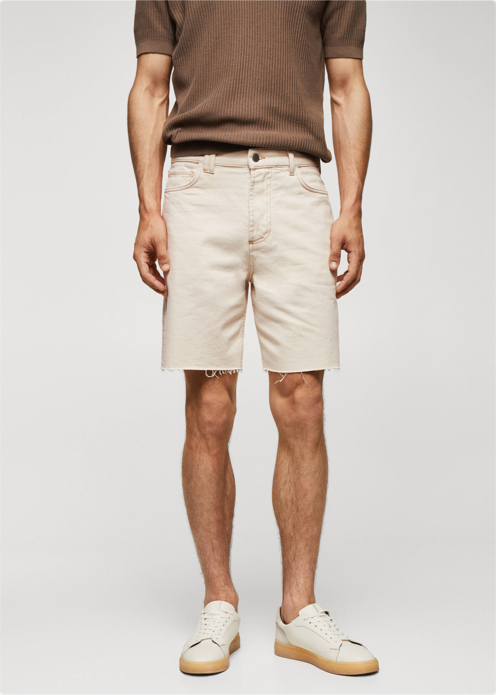 Regular-fit denim shorts - Medium plane, Ecru. Ref: 57084398-00.