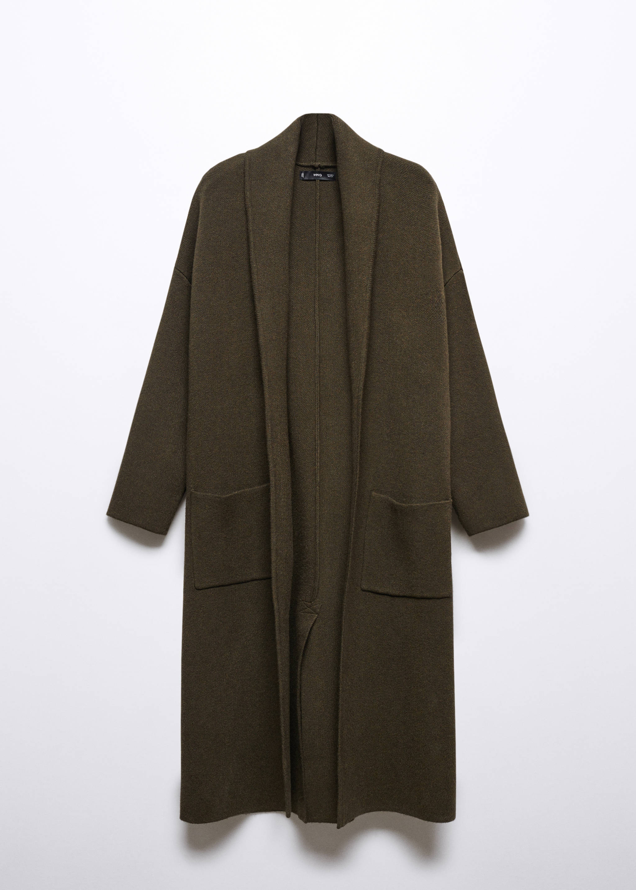 Oversized knitted coat with pockets - Article without model
