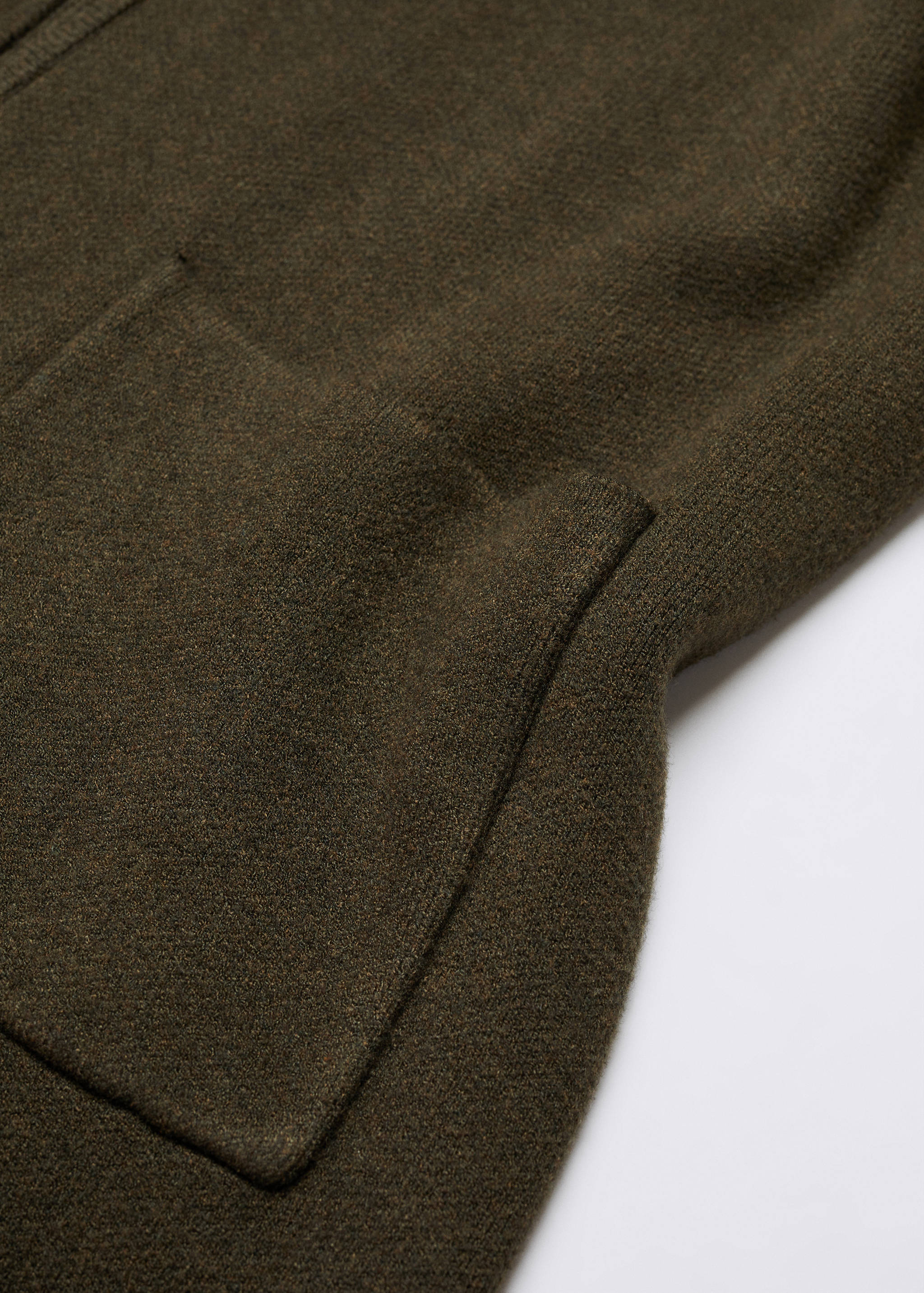Oversized knitted coat with pockets - Details of the article 8