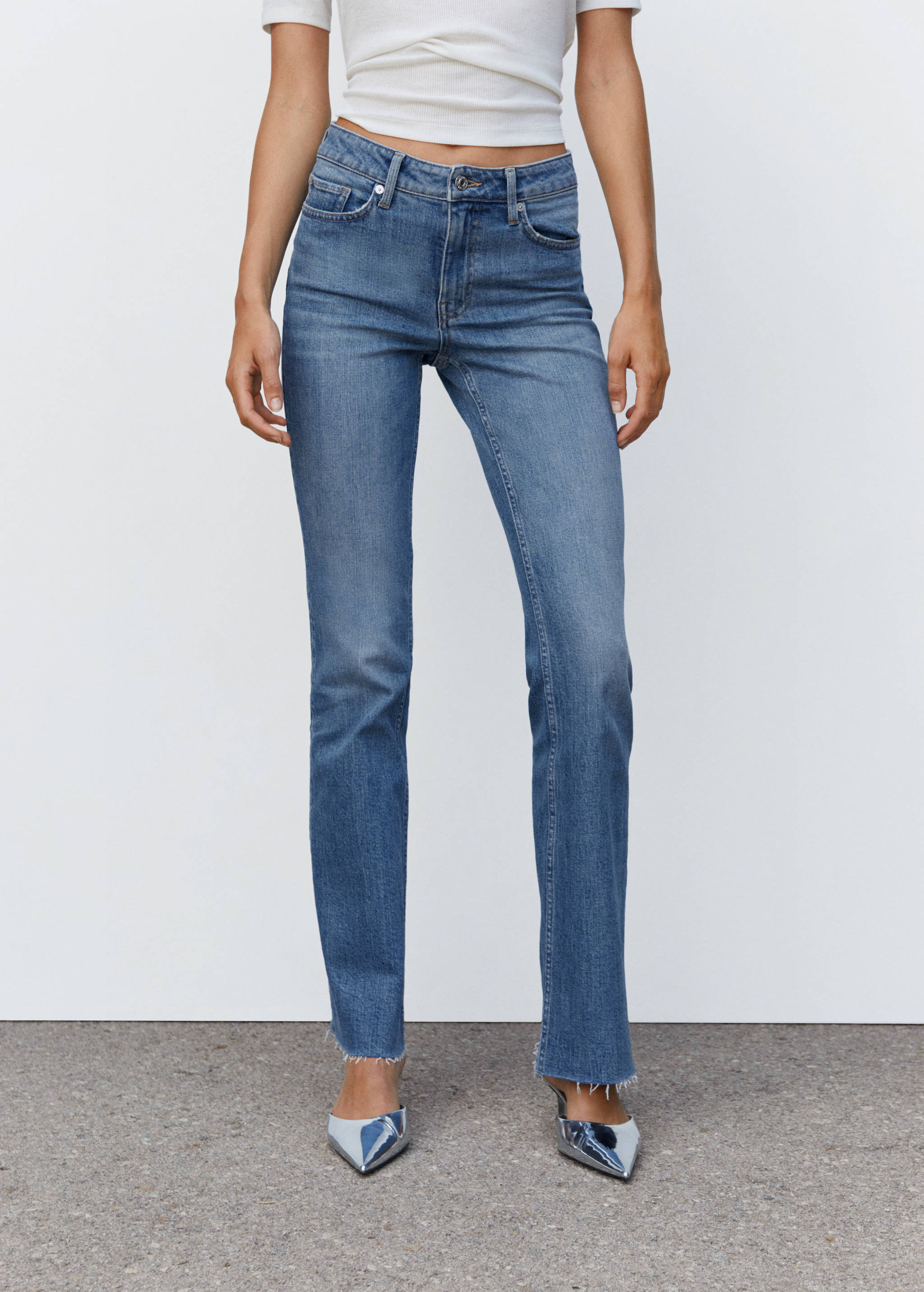 Medium-rise flared jeans - Medium plane